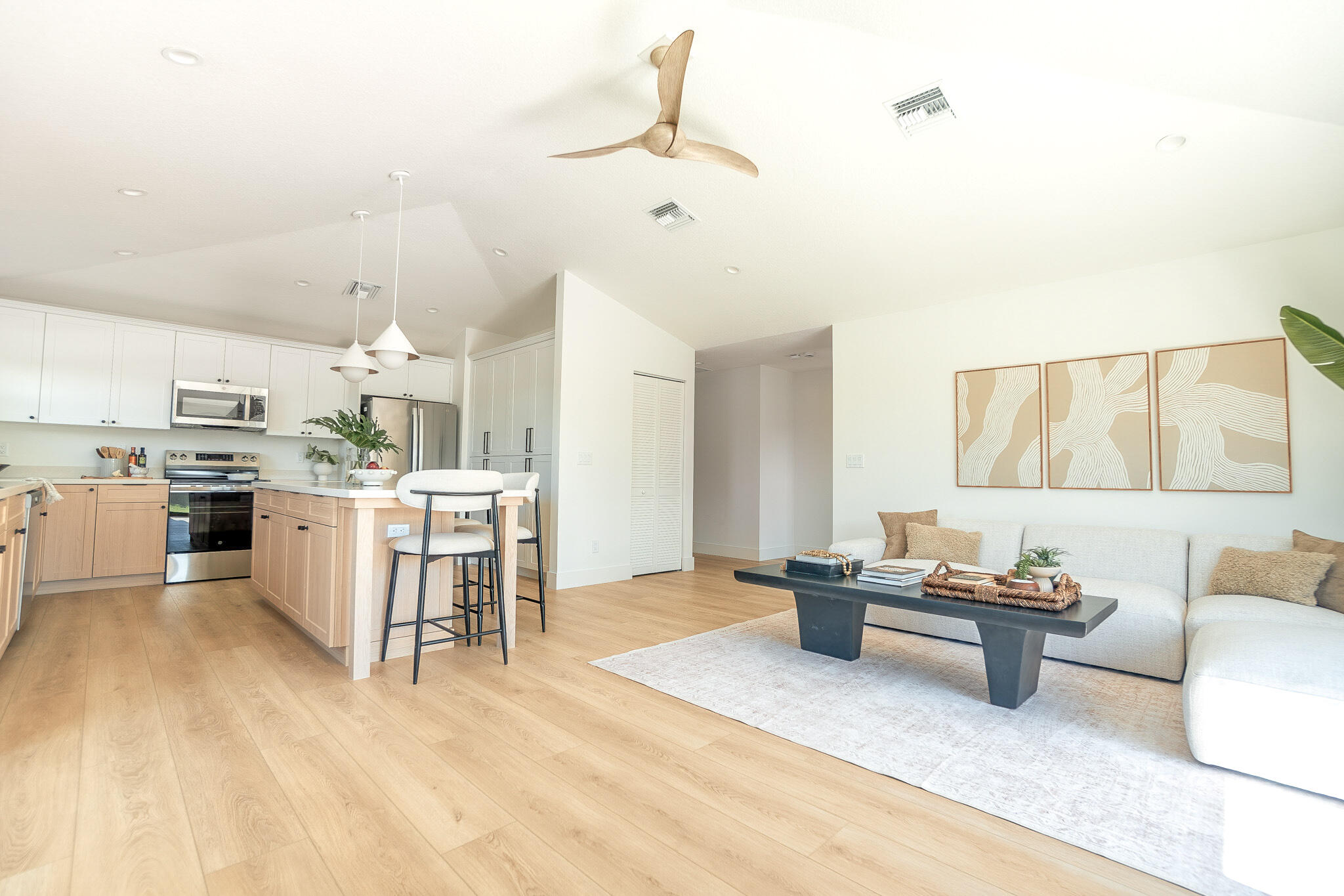 SANDY RIDGE - Residential