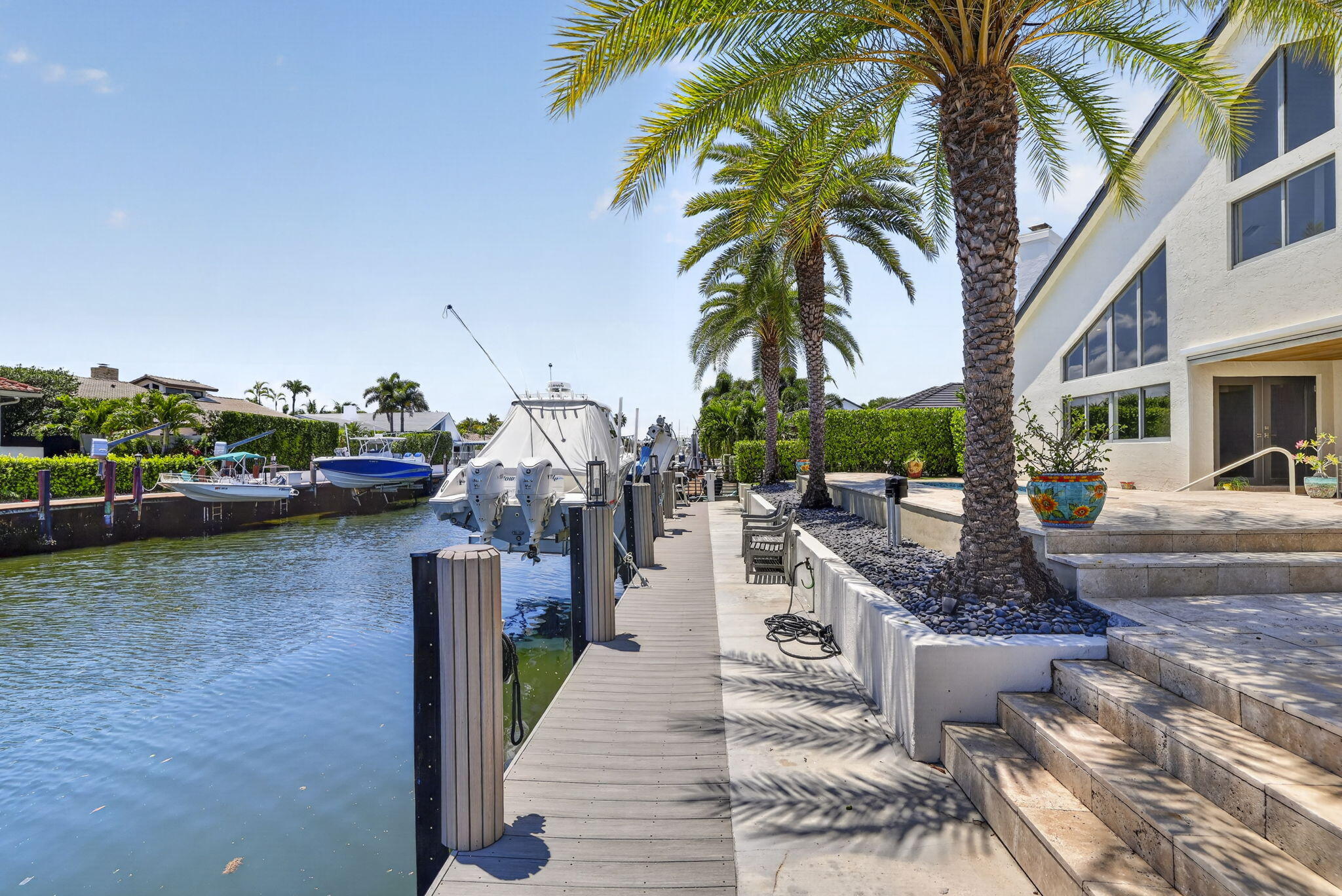 CORAL KEY VILLAS SEC 9 - Residential