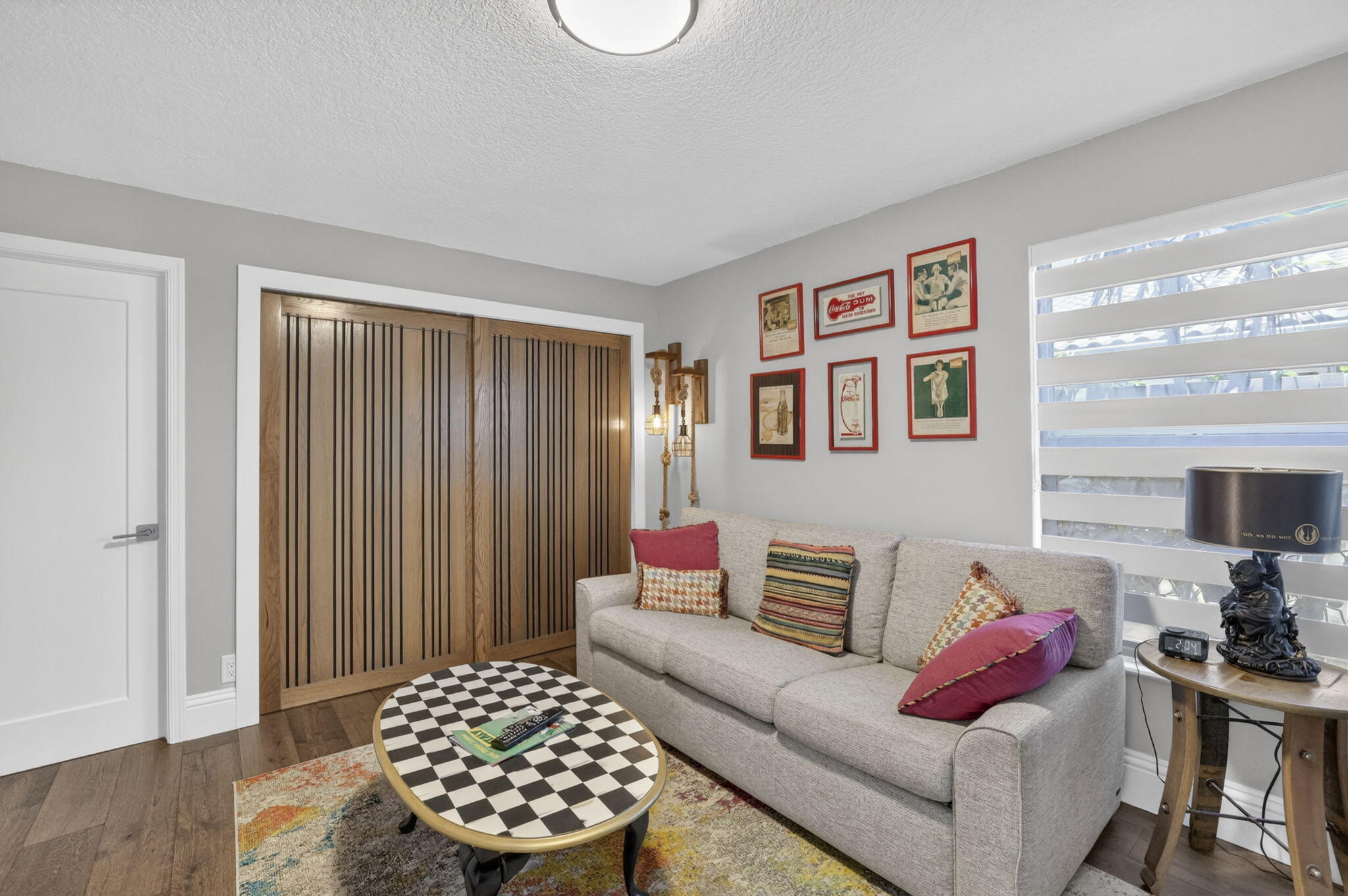 CORAL KEY VILLAS SEC 9 - Residential
