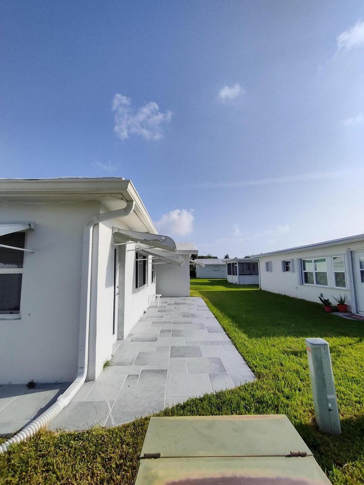 PALM BEACH LEISUREVILLE SEC 5A - Residential Lease