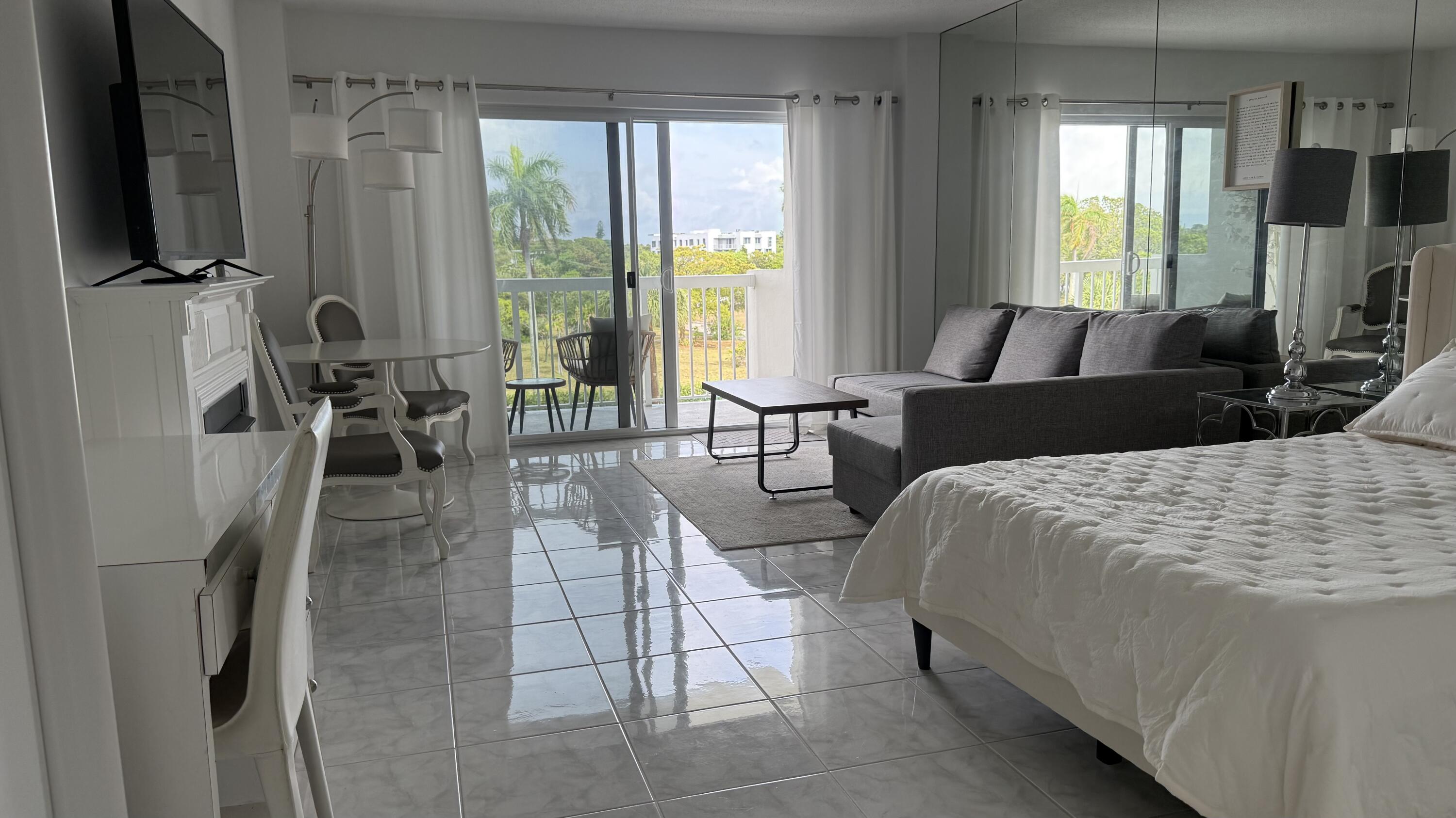 Enjoy stunning sunsets from this beautifully FURNISHED studio in a gated waterfront community along the Intracoastal in West Palm Beach. This turnkey furnished condo features stylish decor, and a private balcony. Relax with resort-style amenities including a large pool, 24-hour security, and an on-site manager. Just minutes to downtown and Palm Beach Island's shops and dining. Comfort, convenience, and captivating views all in one.