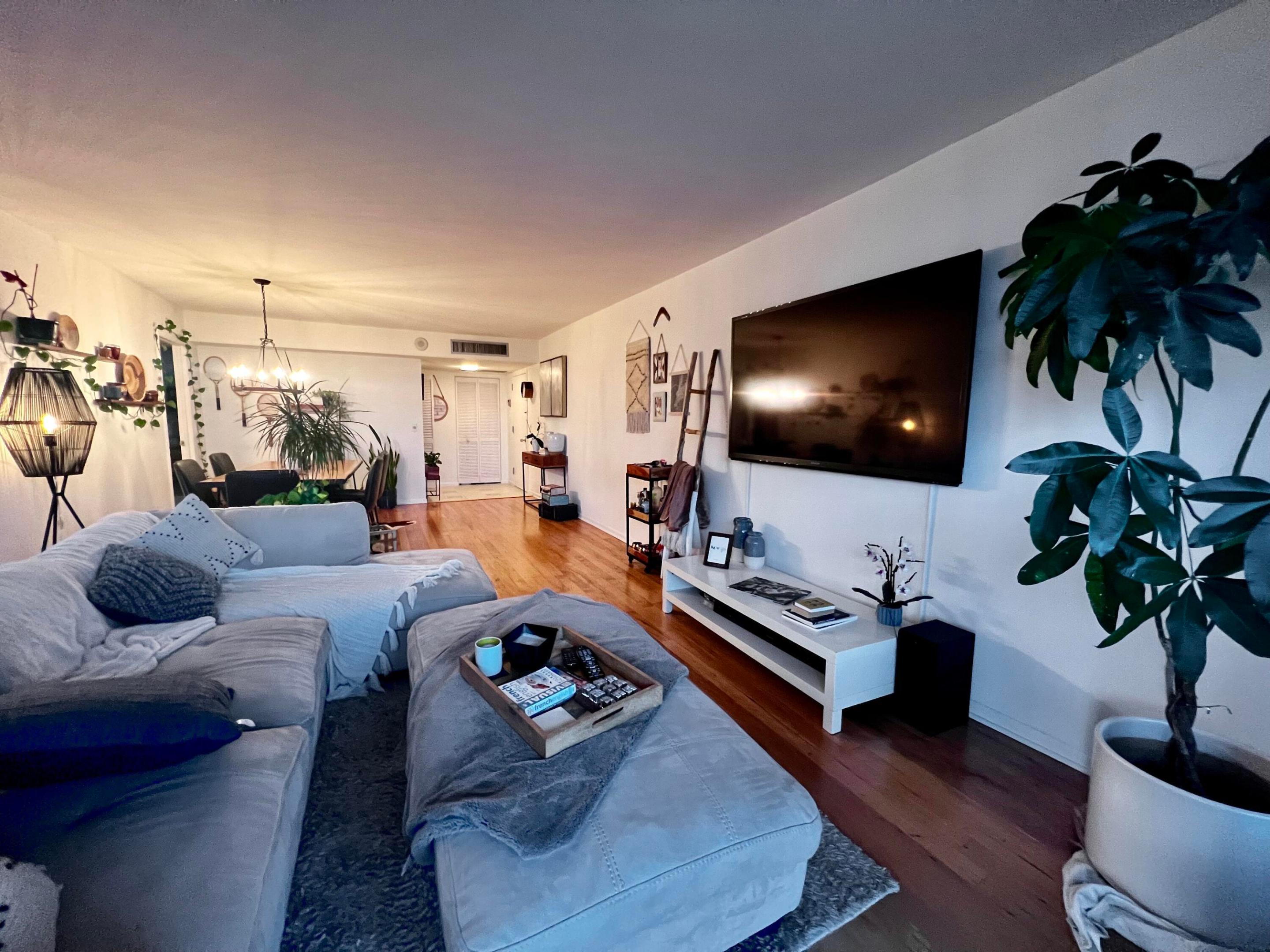 LANDS OF THE PRESIDENT CONDO 7 - Residential Lease