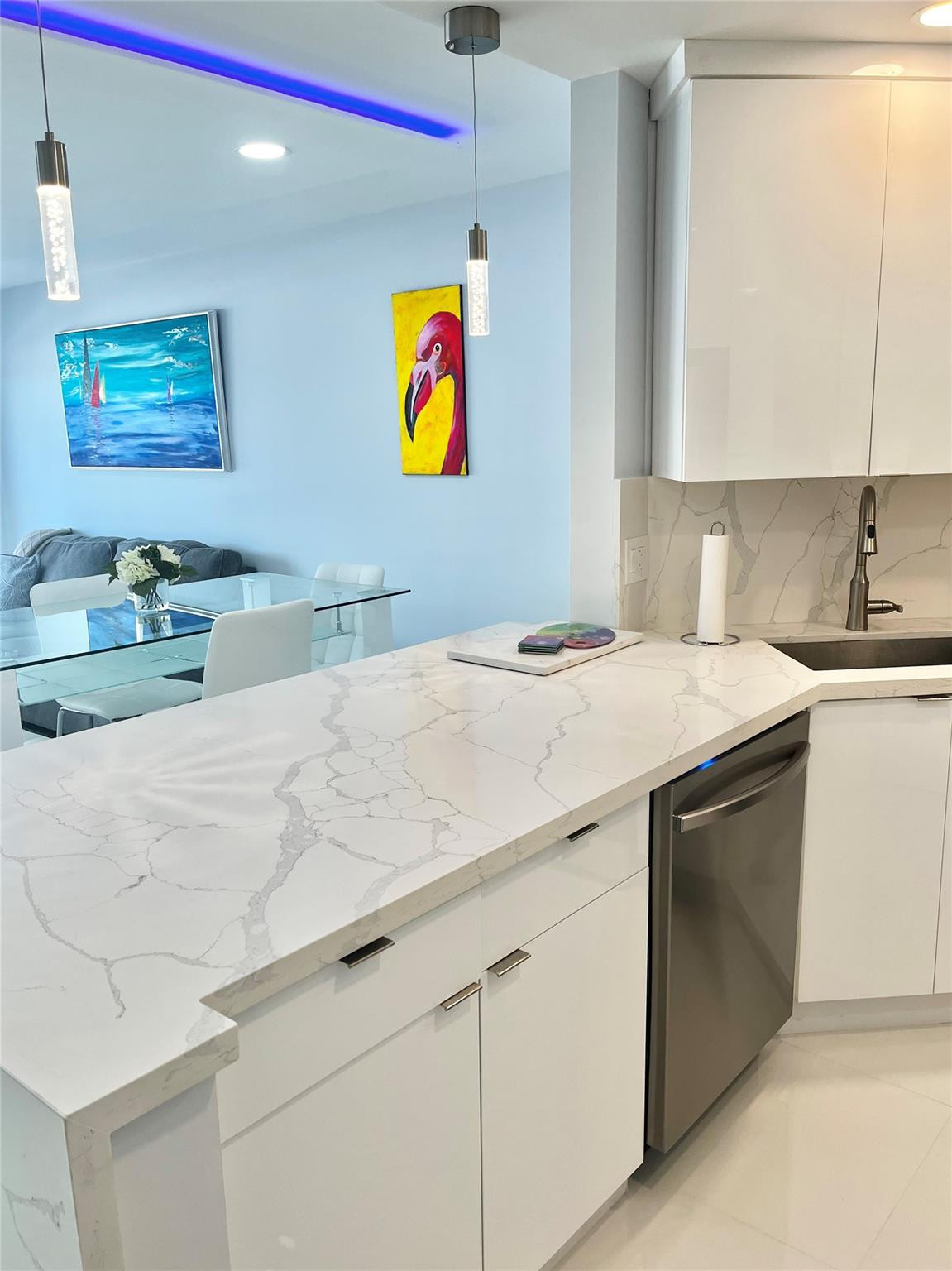OCEAN MONARCH CONDO - Residential