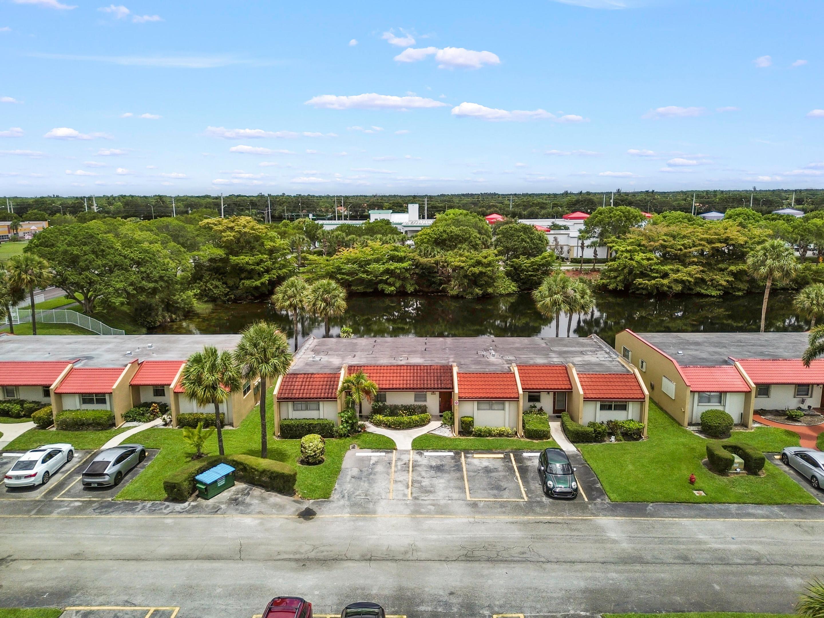 GOLDEN LAKES VILLAGE - Residential
