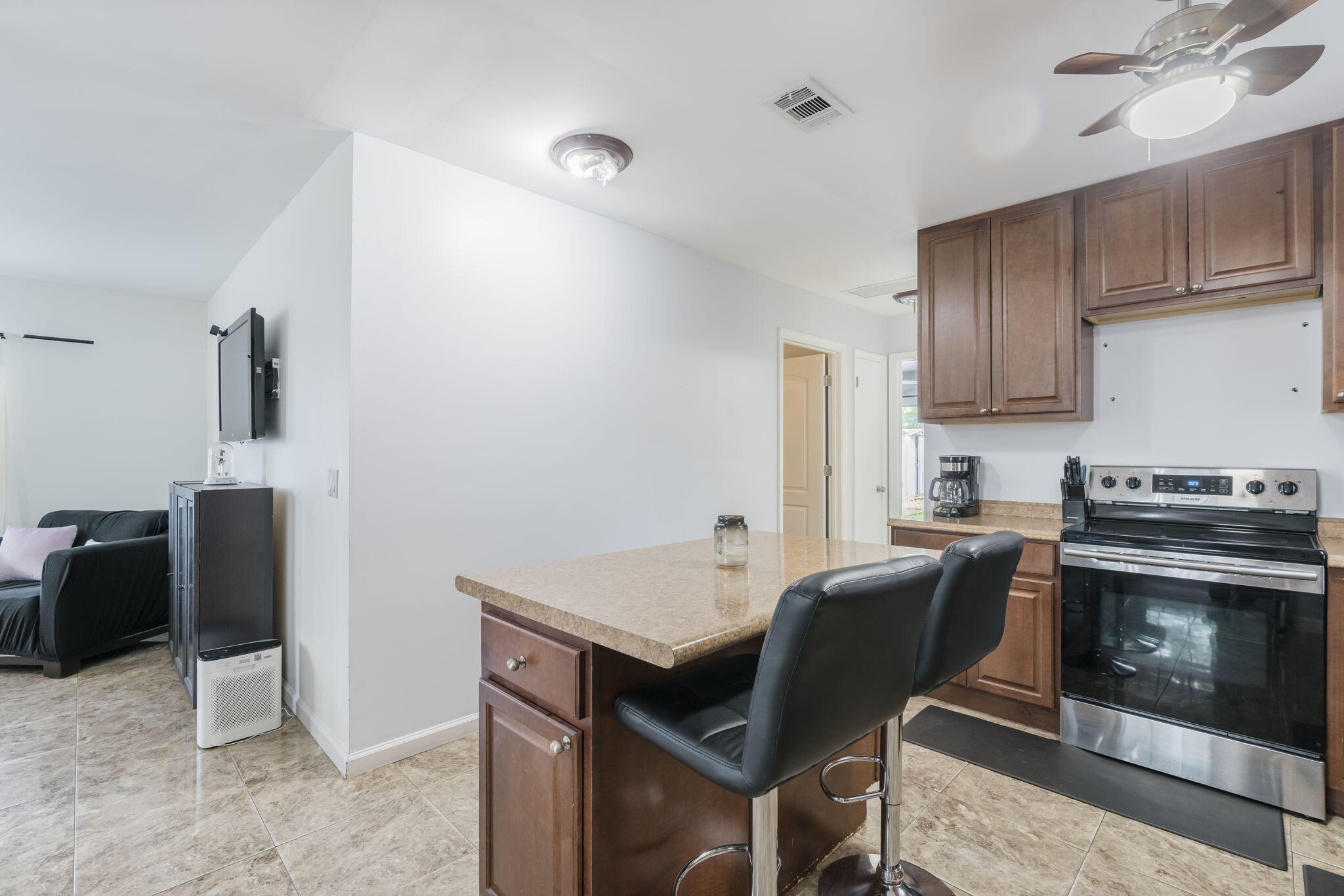 LAUREL HILLS 2ND ADD - Residential