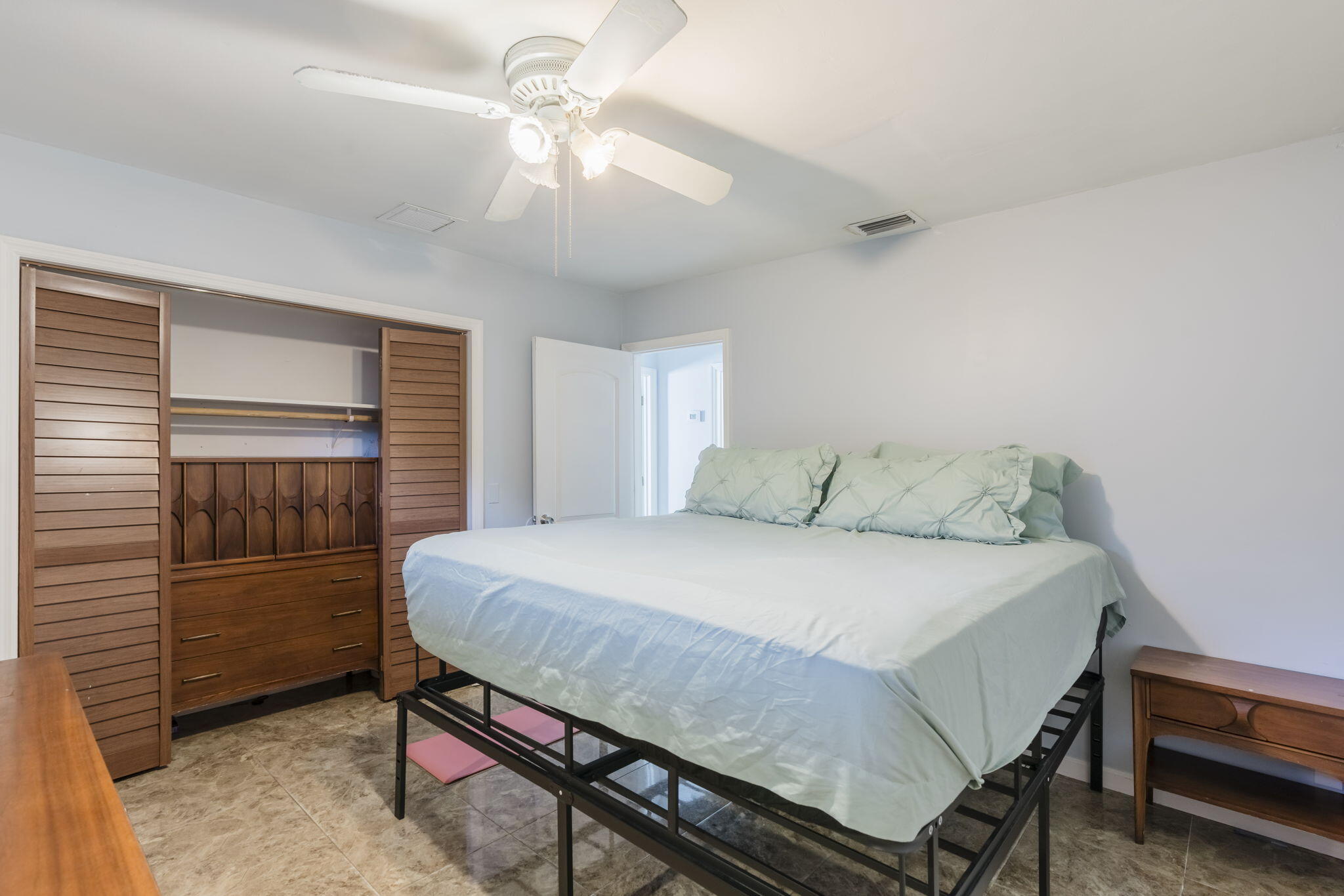 LAUREL HILLS 2ND ADD - Residential