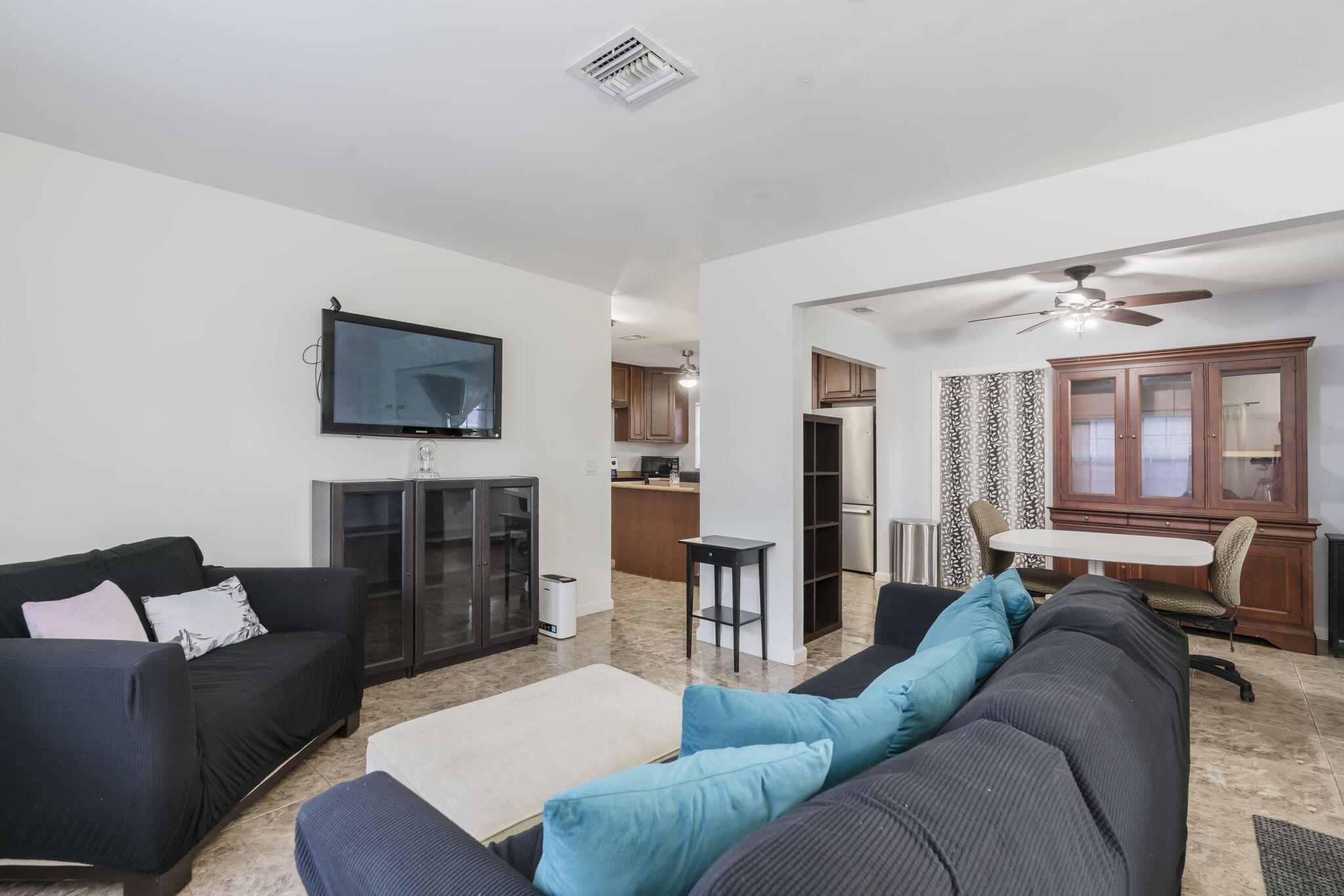 LAUREL HILLS 2ND ADD - Residential