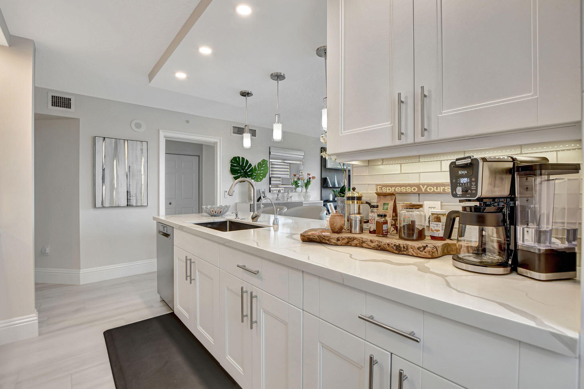 HIGHLAND BEACH CLUB CONDO - Residential Lease