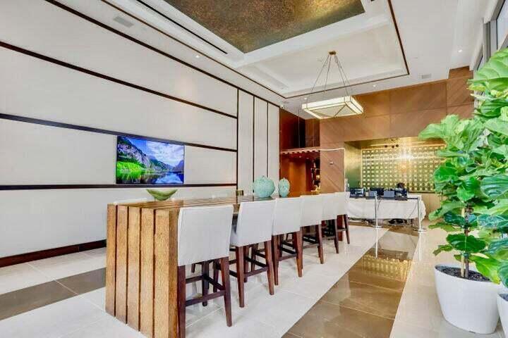 MEI CONDO - Residential