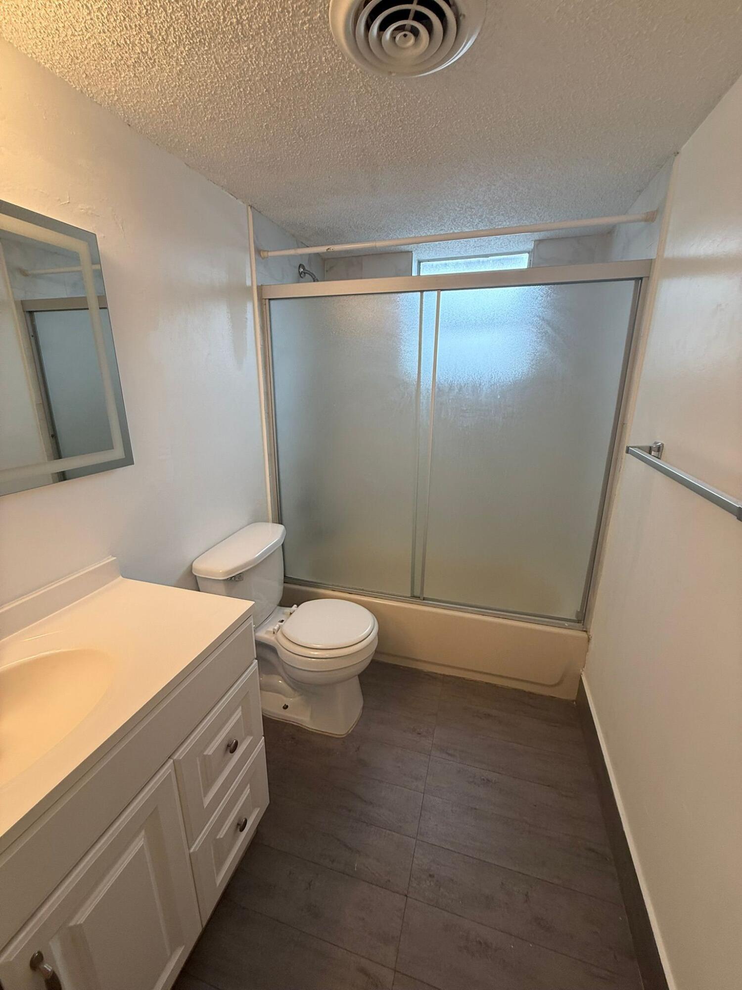 POLYNESIAN GARDENS CONDOMINIUM - Residential Lease