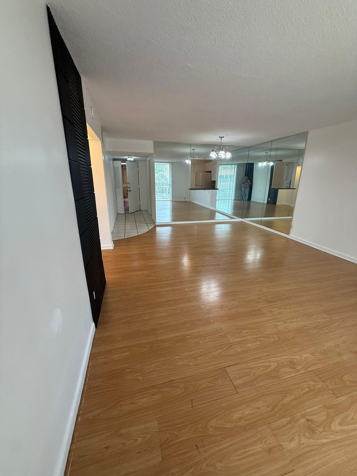 POLYNESIAN GARDENS CONDOMINIUM - Residential Lease