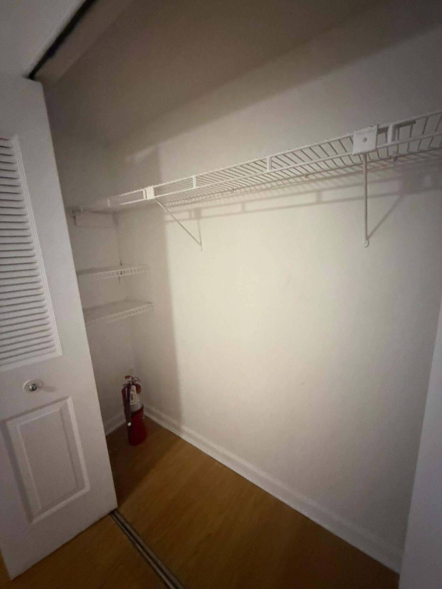 POLYNESIAN GARDENS CONDOMINIUM - Residential Lease