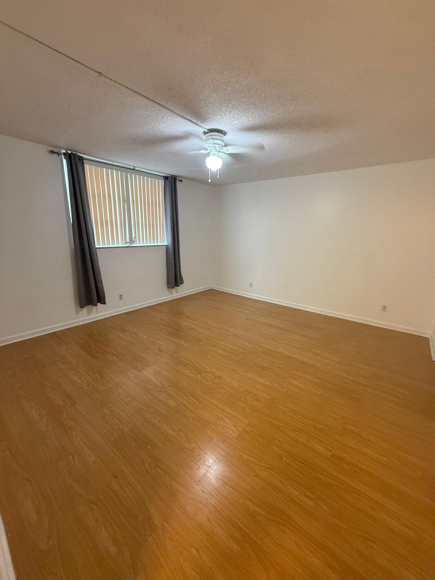 POLYNESIAN GARDENS CONDOMINIUM - Residential Lease