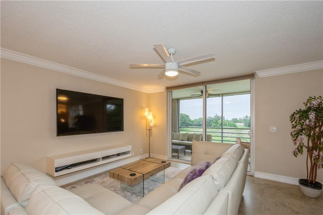 BOCA TEECA CONDO 8 - Residential Lease