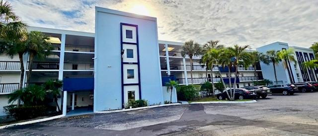 BOCA TEECA CONDO 8 - Residential Lease
