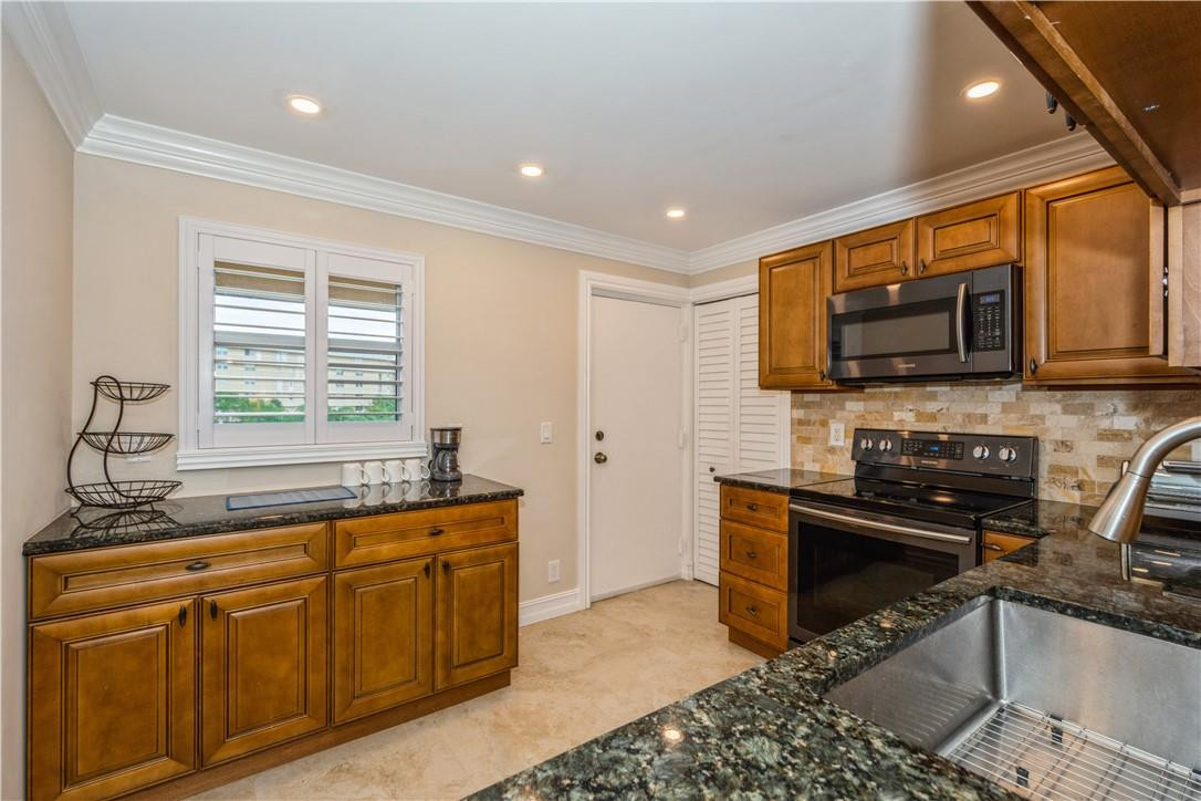 BOCA TEECA CONDO 8 - Residential Lease