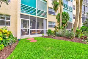 GARDEN-AIRE VILLAGE - Residential