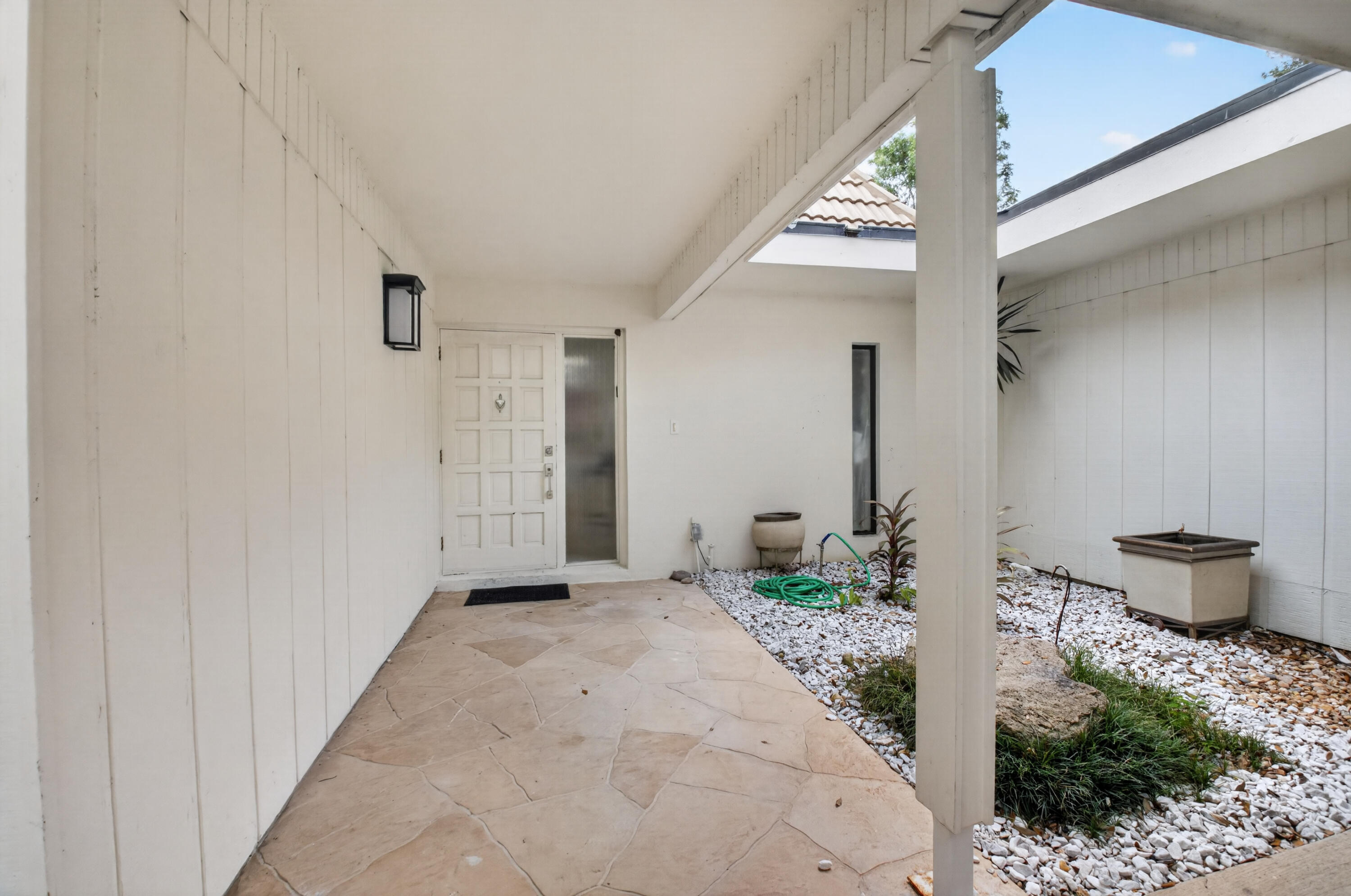 Bridgewood Villa - Residential