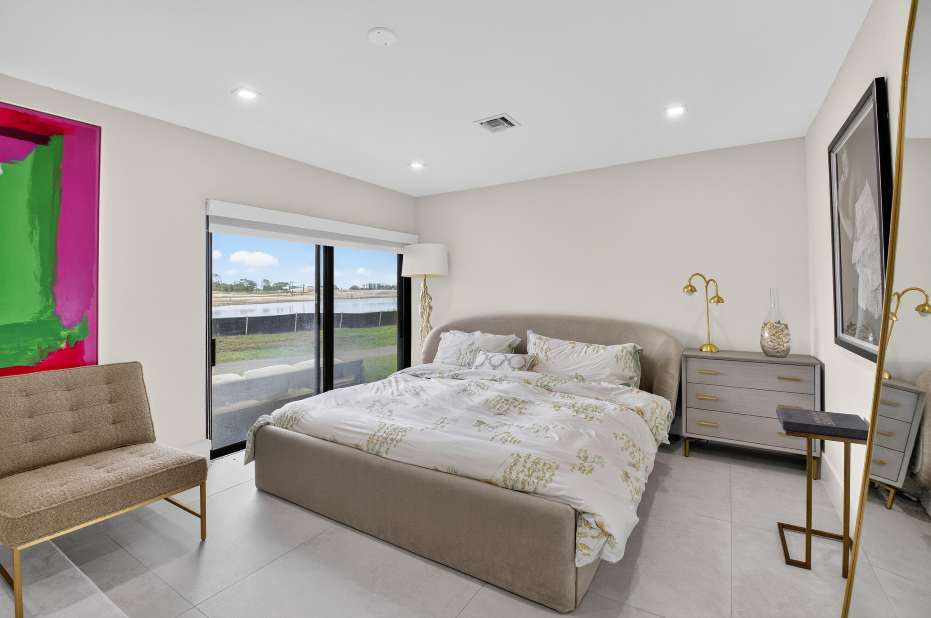 Bridgewood Villa - Residential