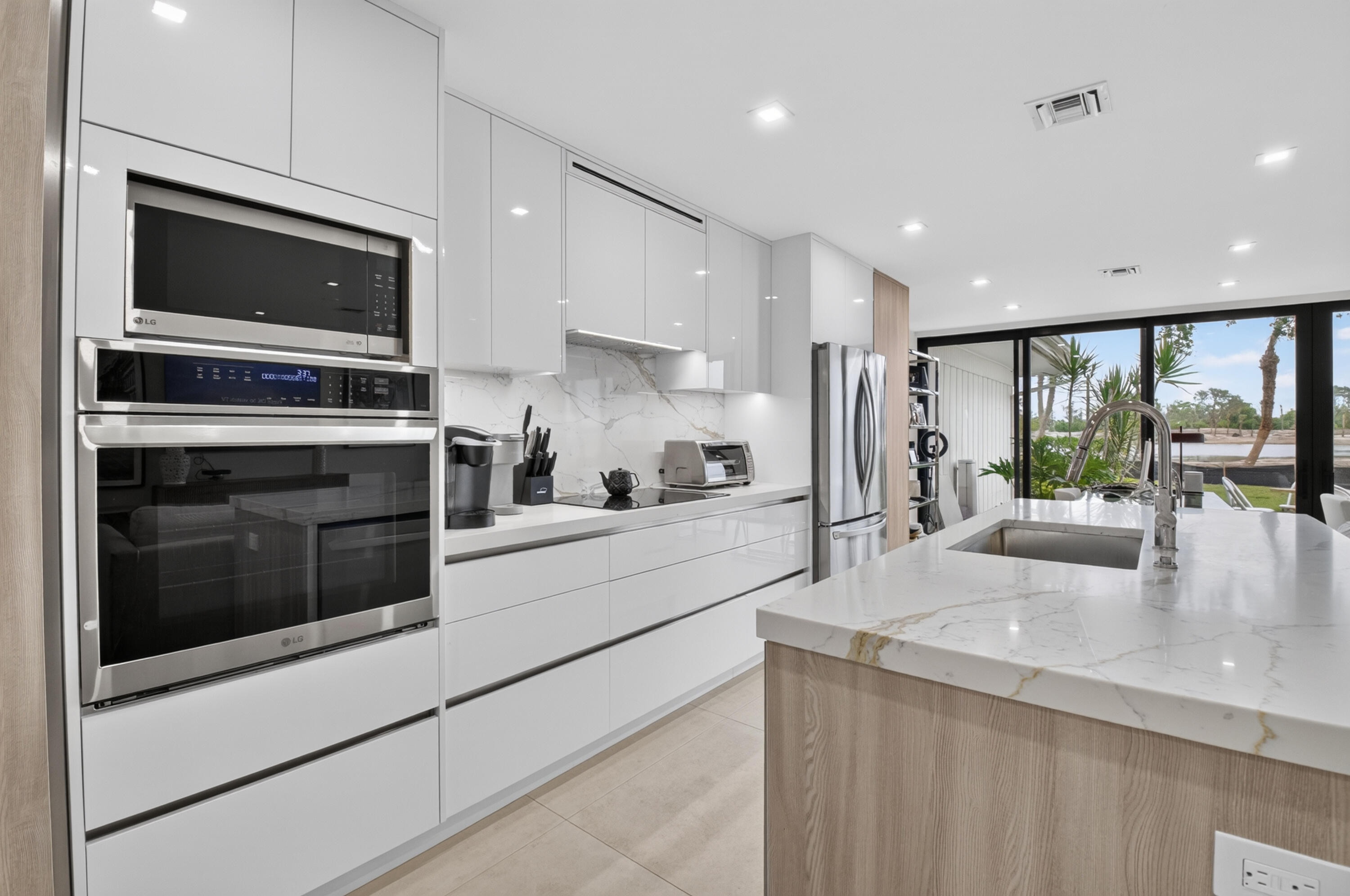 Bridgewood Villa - Residential