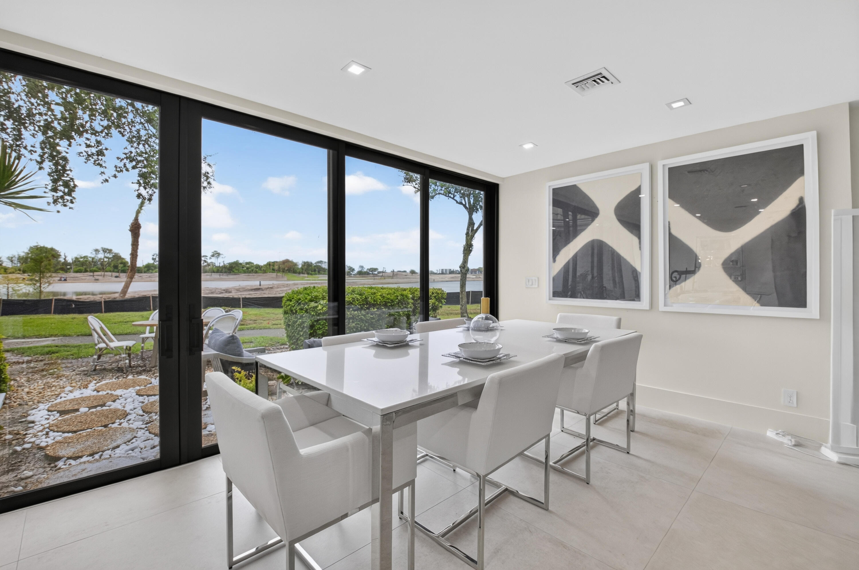 Bridgewood Villa - Residential