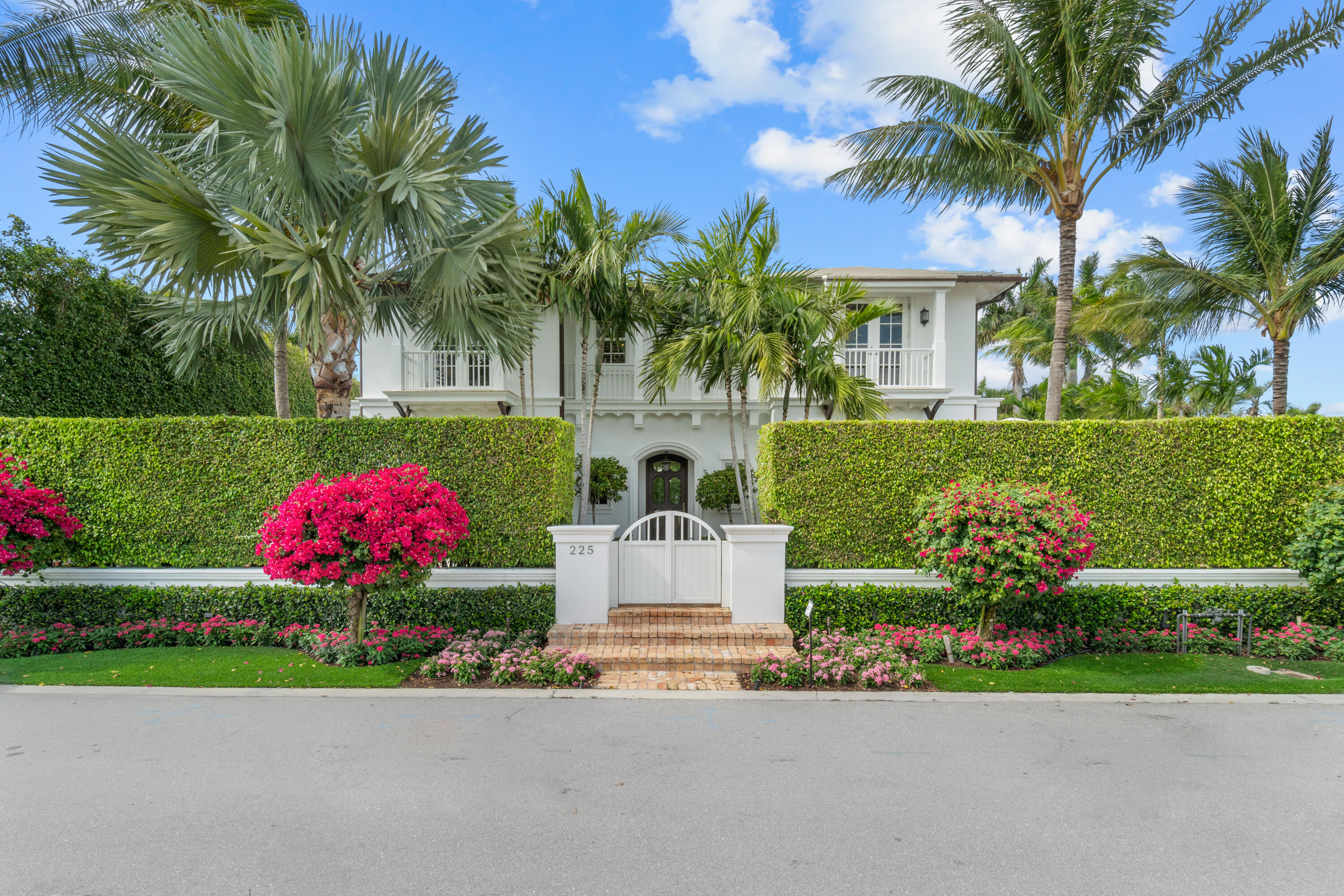 Beautiful British Colonial home on the Near town North End ready for you to call home now. This open floor plan sun-drenched home invites you with soaring ceilings throughout and an entry overlooking the pool and gardens.  The first-floor bed, living room, and kitchen are all open to beautiful courtyards. Upstairs by elevator or stairs, each bedroom is complete with an en-suite bath, walk-in closet, and balcony. This beautiful home is a short walk to the Beach Club, a bike ride to town, and a walk to the most beautiful beaches on the Island.