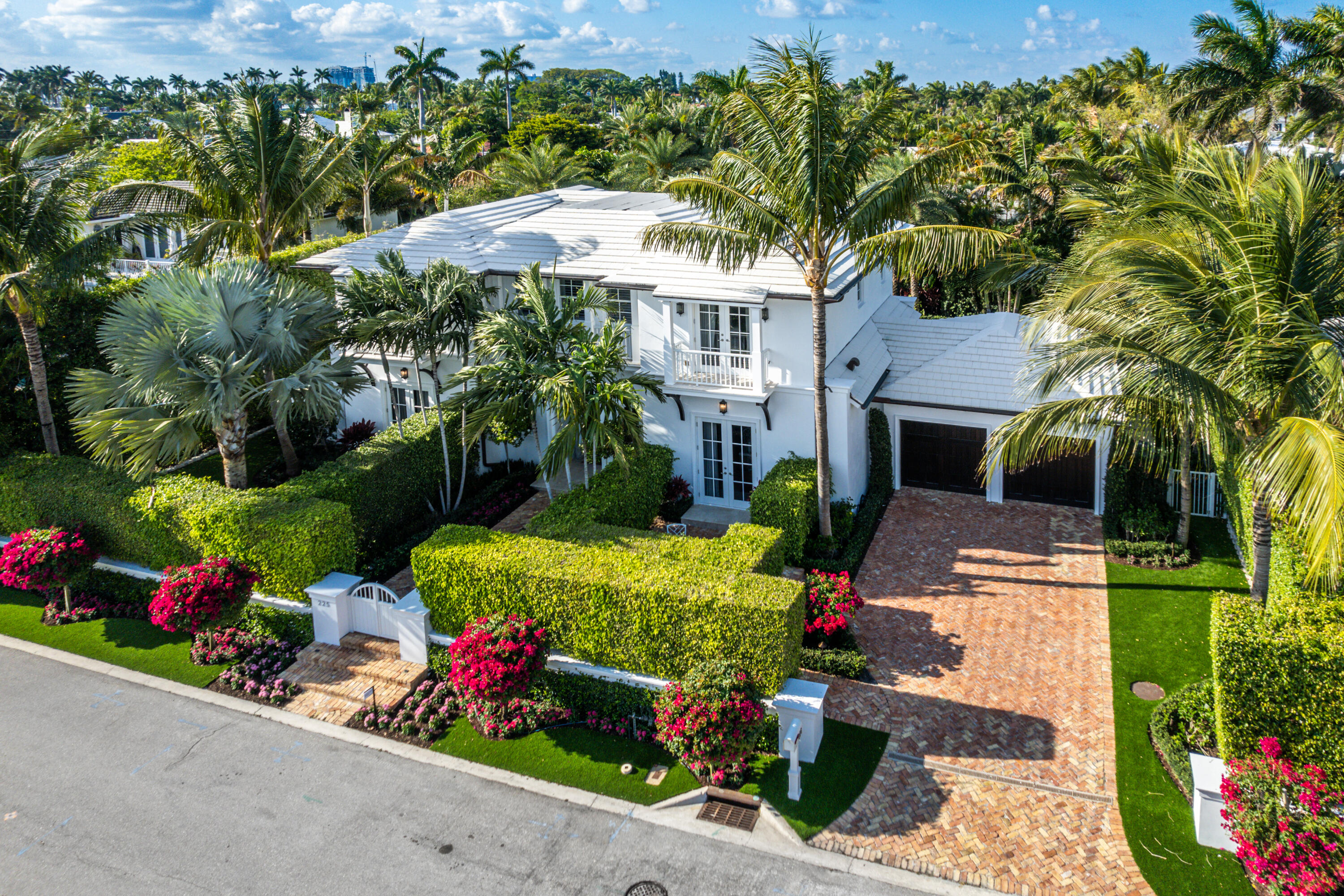 EAST SHORE - Residential