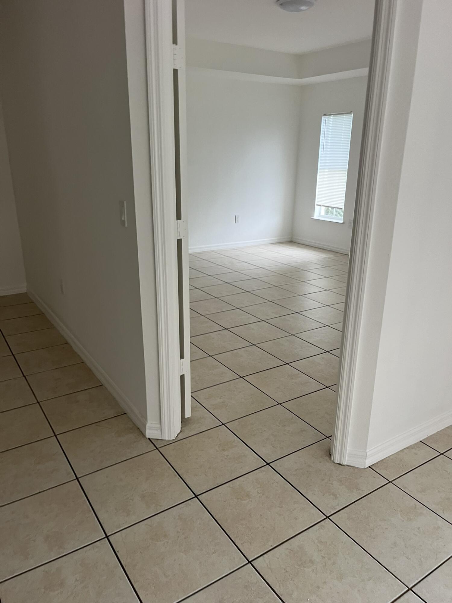 TREASURE ISLAND UNIT 2 - Residential
