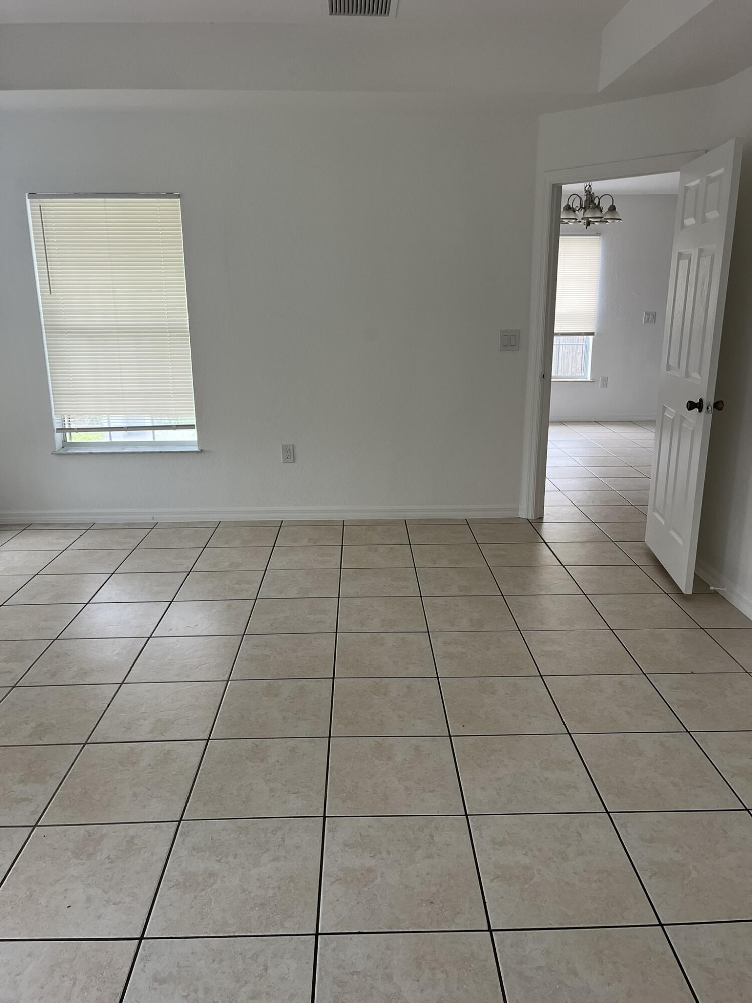 TREASURE ISLAND UNIT 2 - Residential