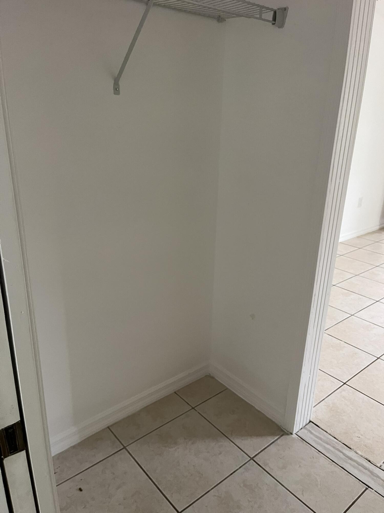 TREASURE ISLAND UNIT 2 - Residential