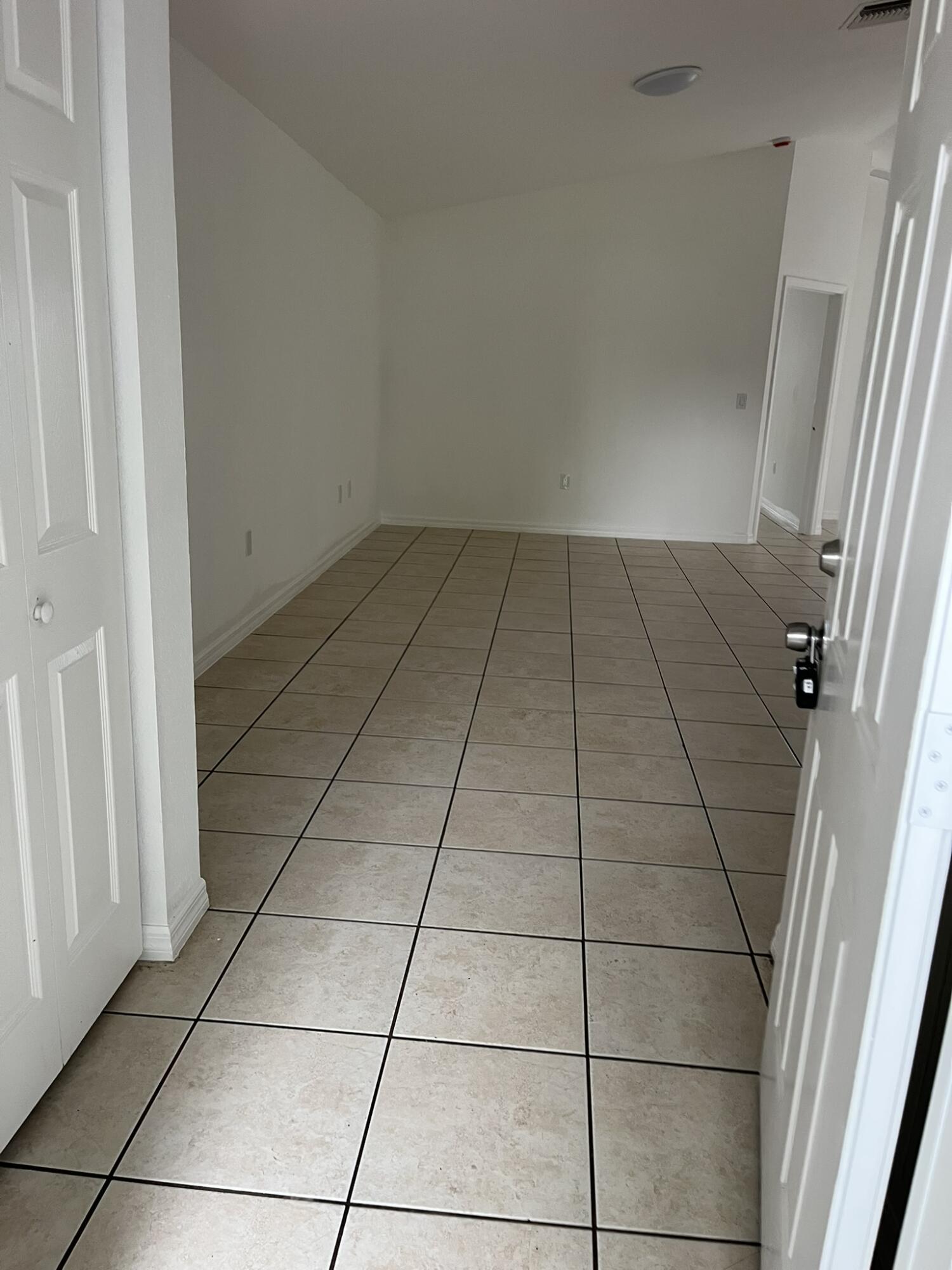 TREASURE ISLAND UNIT 2 - Residential