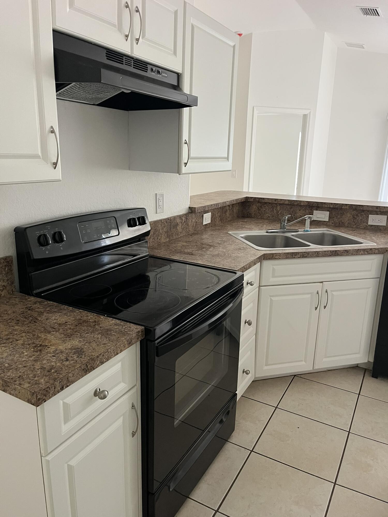 TREASURE ISLAND UNIT 2 - Residential