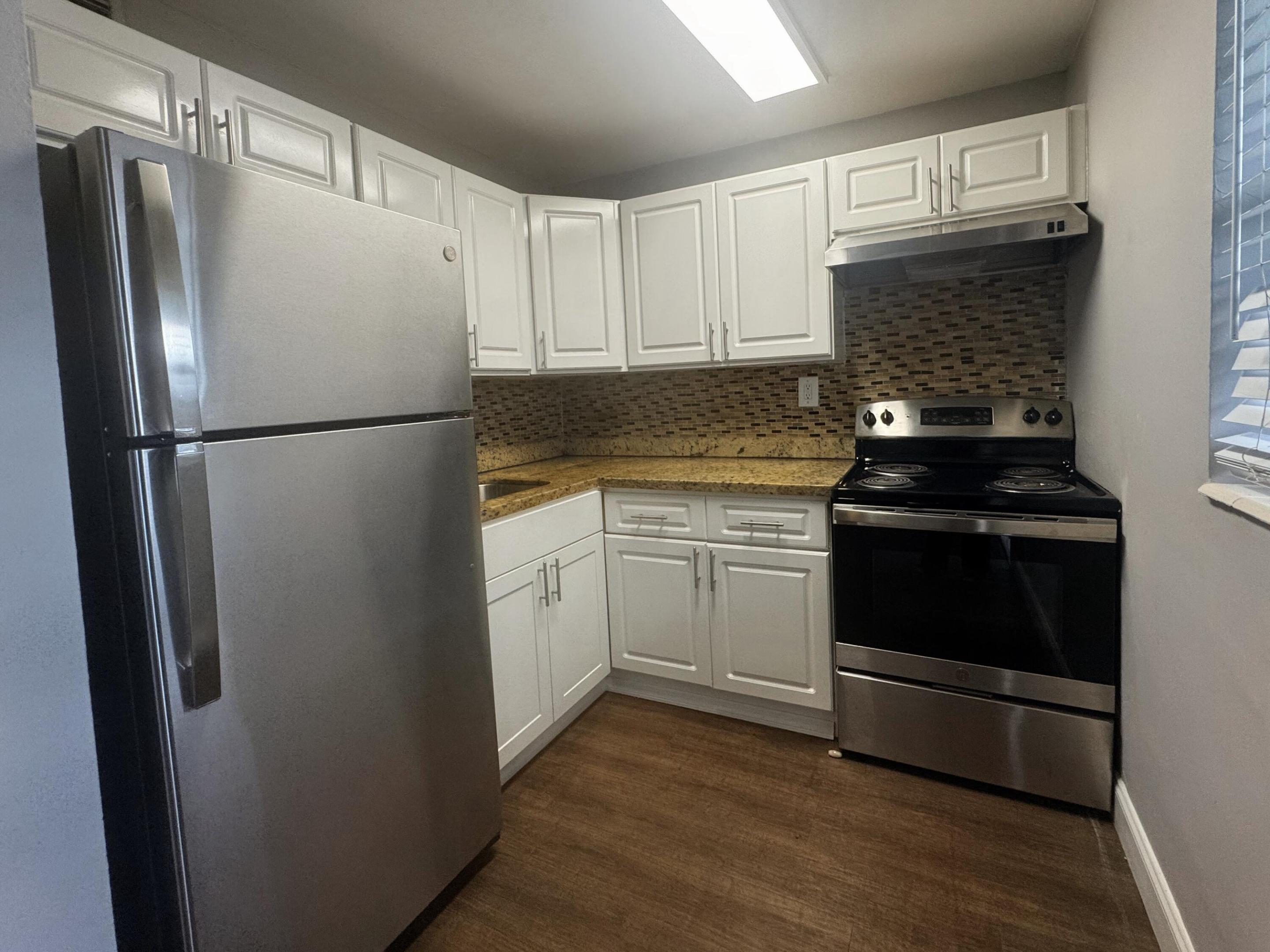 RIVERSIDE NO 2 - Residential Lease