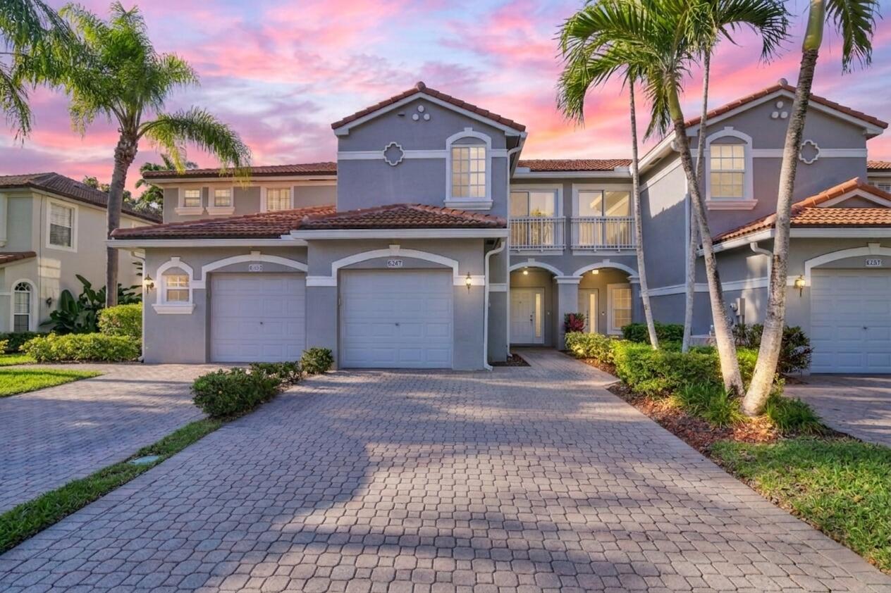 MIZNER POINTE OF BOCA VIA ANCHO - Residential