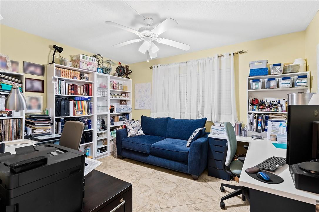 HILLCREST CONDO NO 5 - Residential