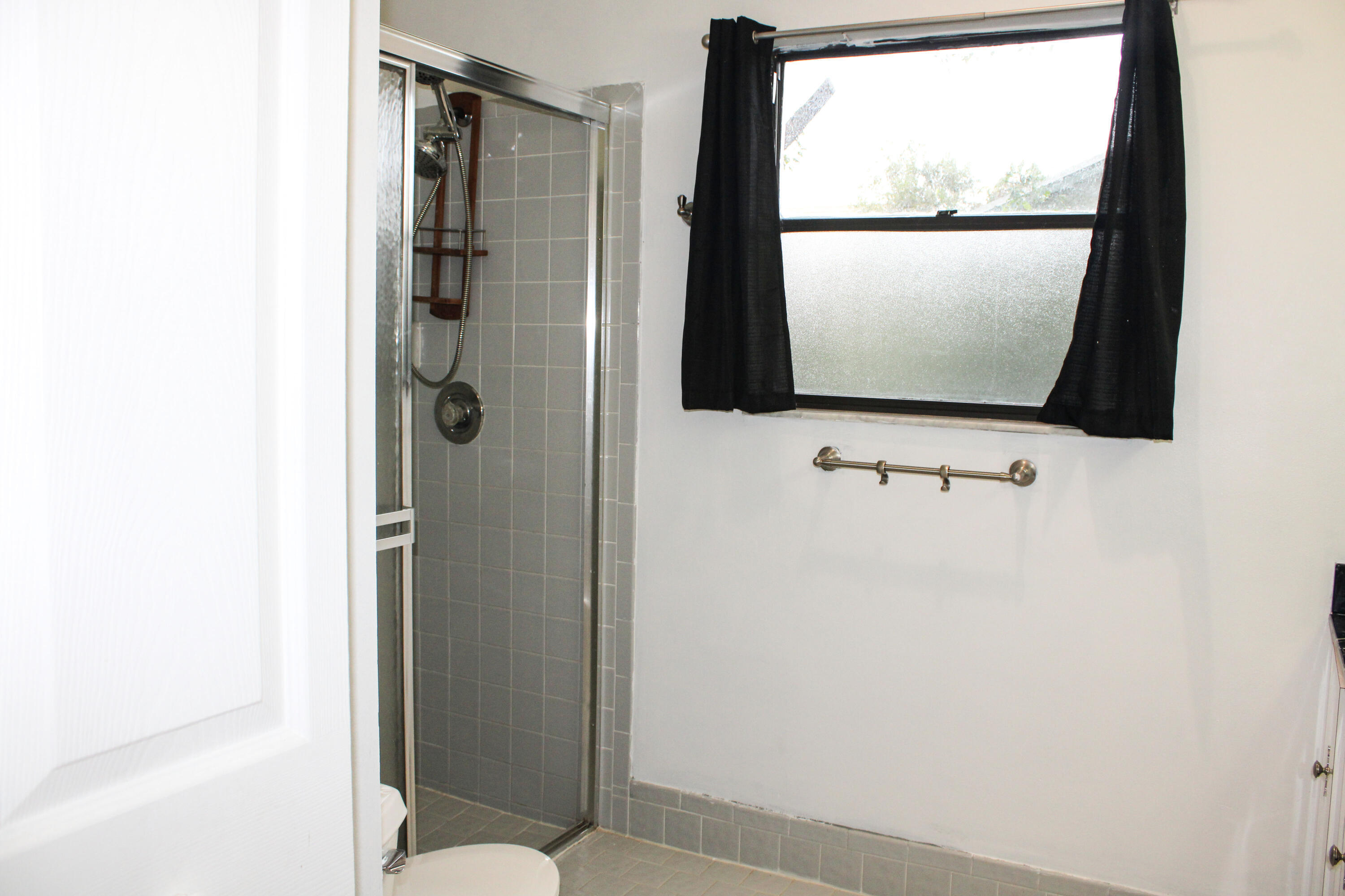 RAINBERRY BAY SEC 3 - Residential Lease