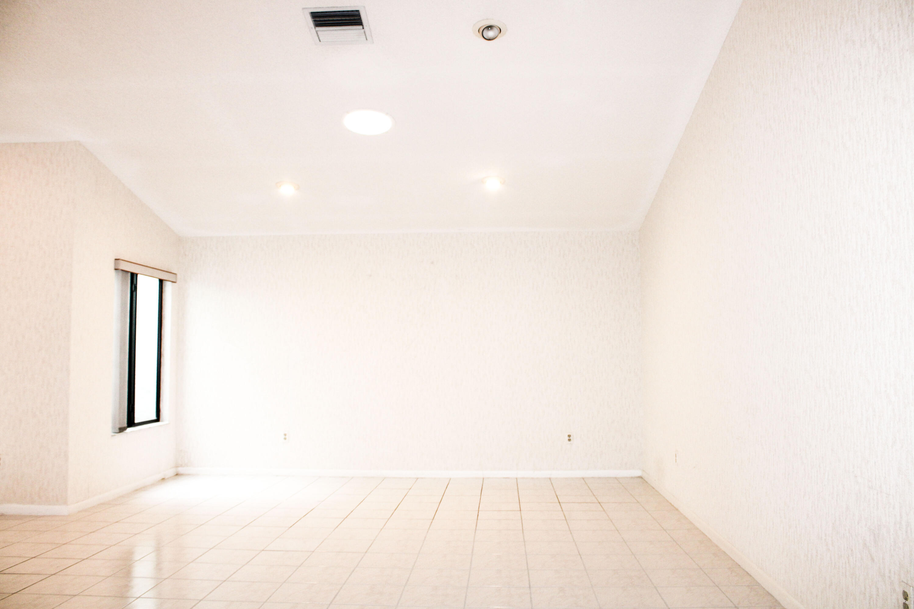 RAINBERRY BAY SEC 3 - Residential Lease