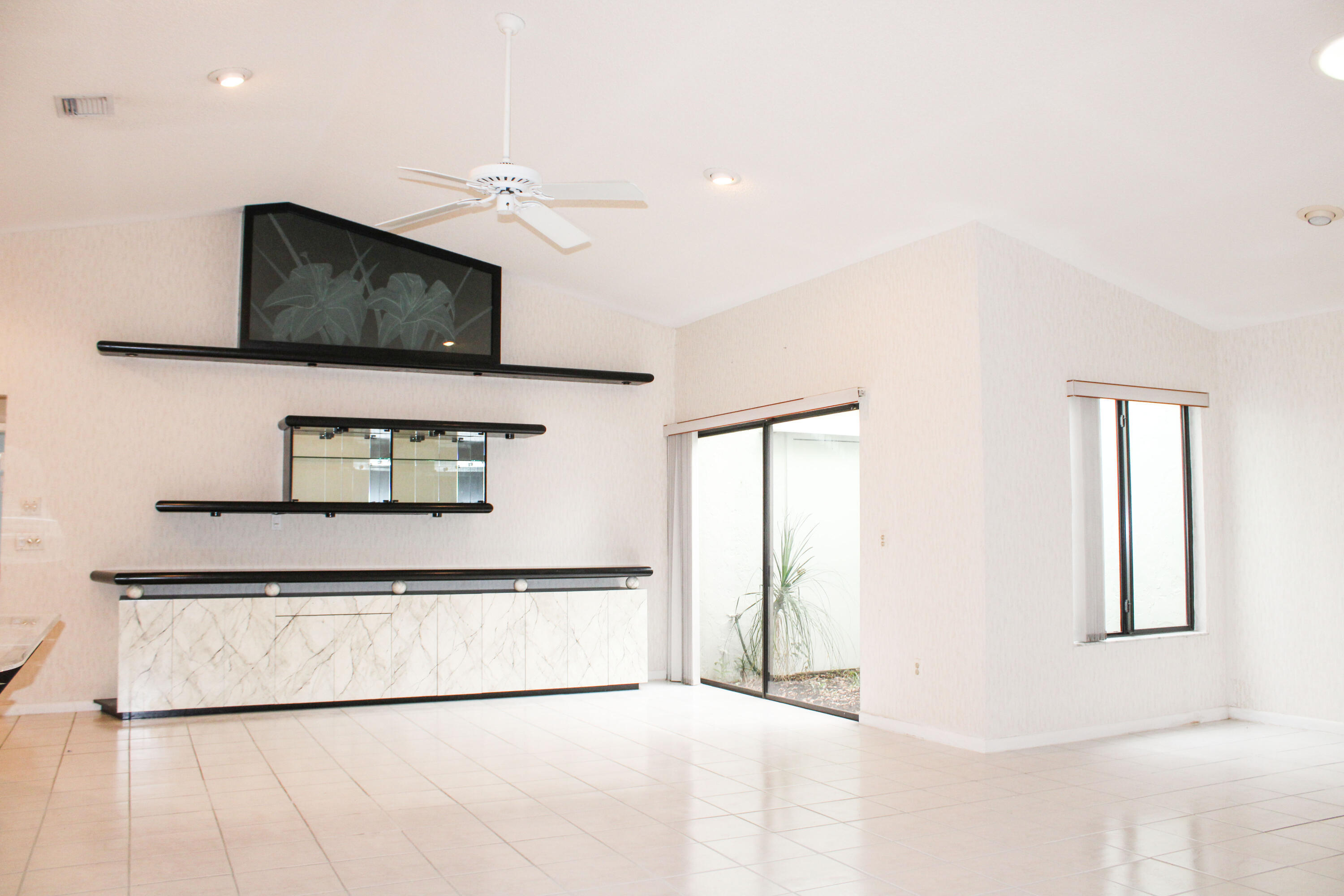 RAINBERRY BAY SEC 3 - Residential Lease