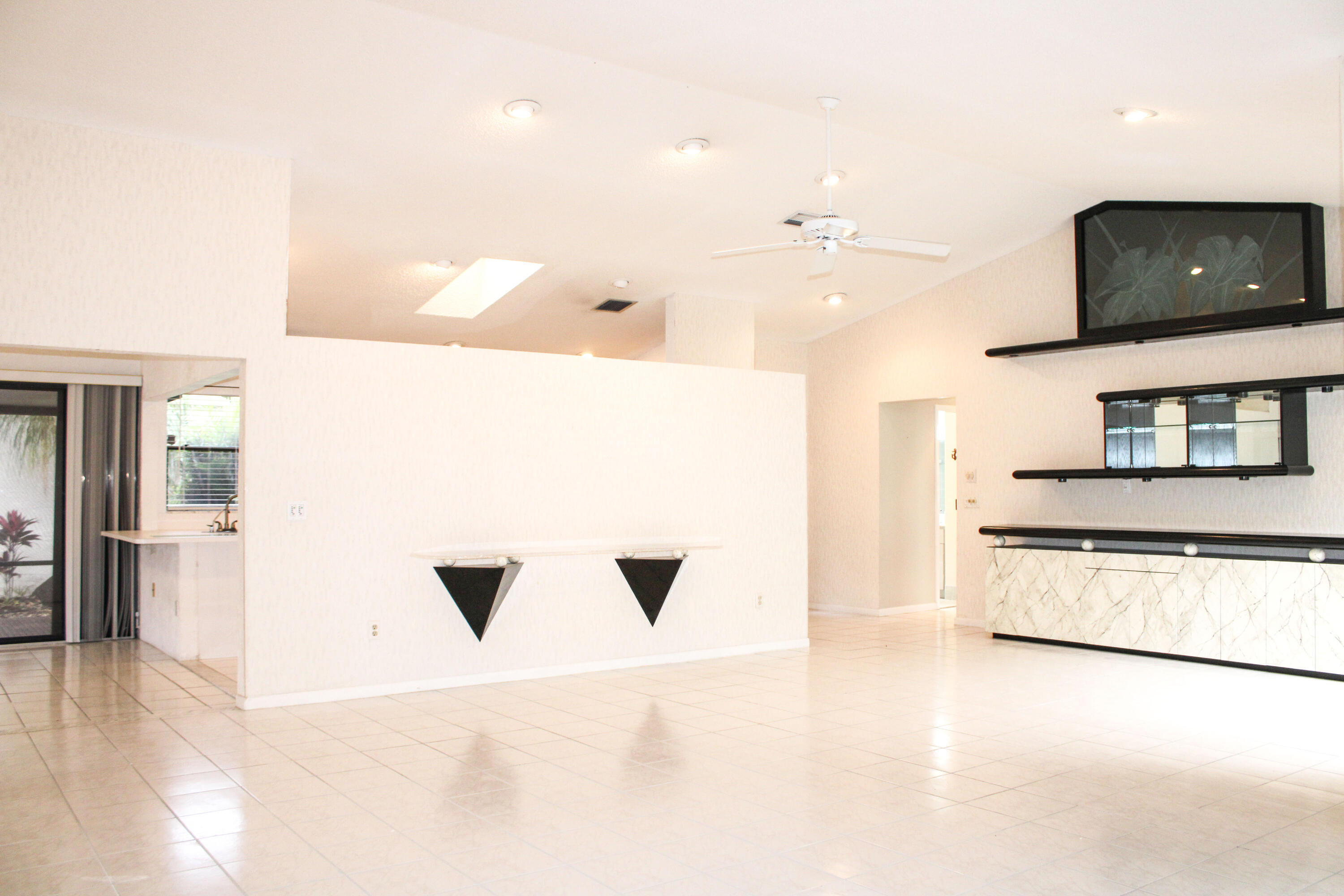 RAINBERRY BAY SEC 3 - Residential Lease