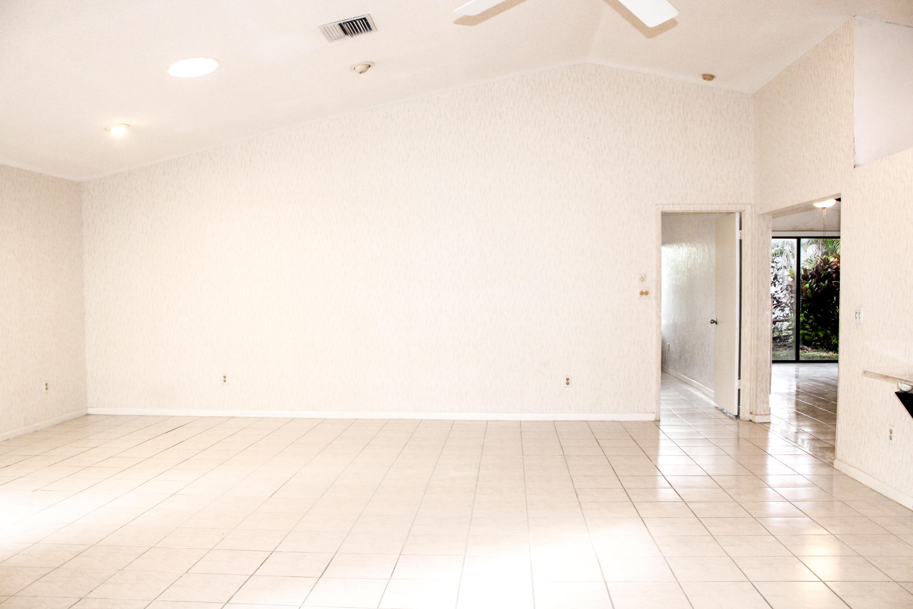 RAINBERRY BAY SEC 3 - Residential Lease