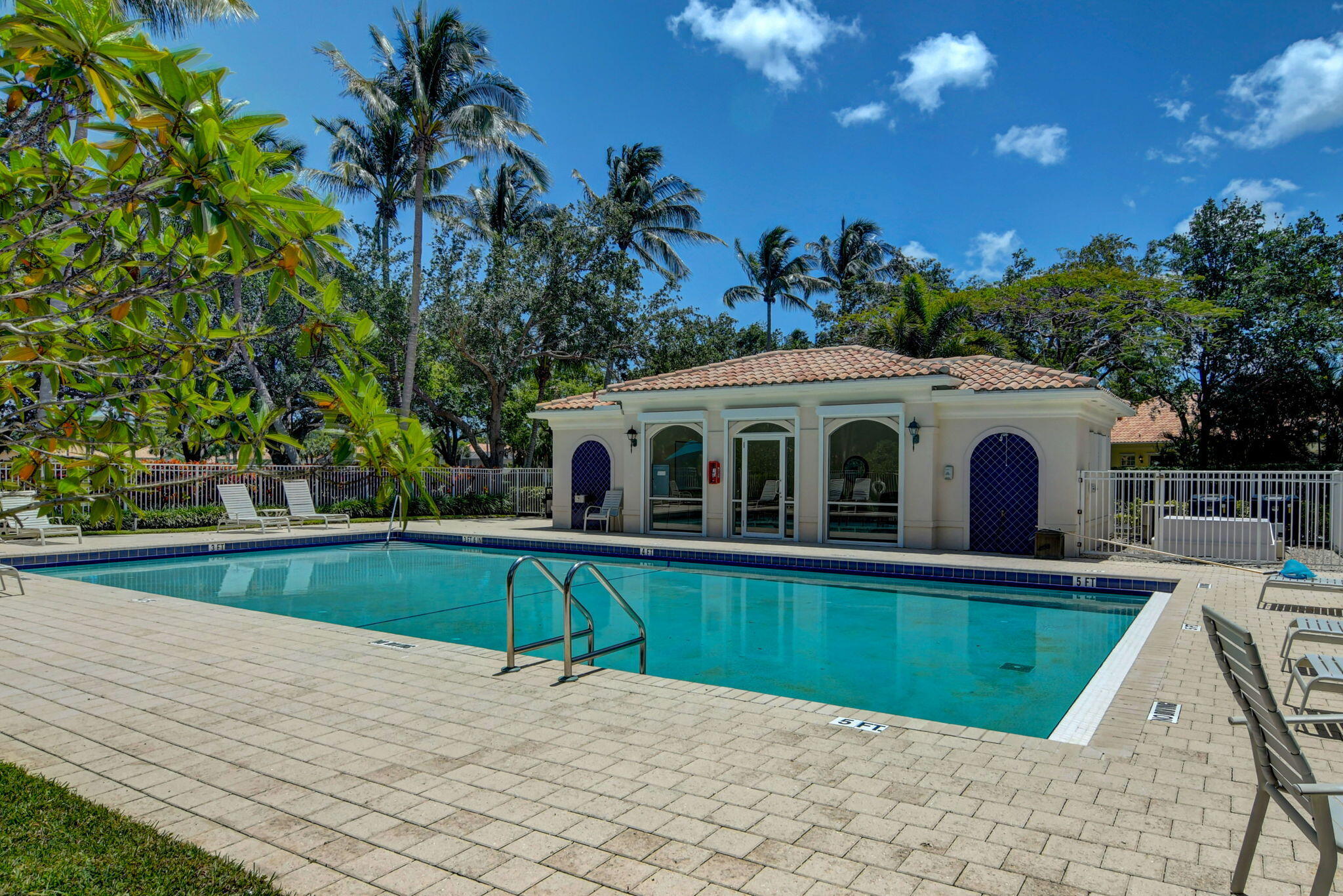 HAMMOCK RESERVE - Residential