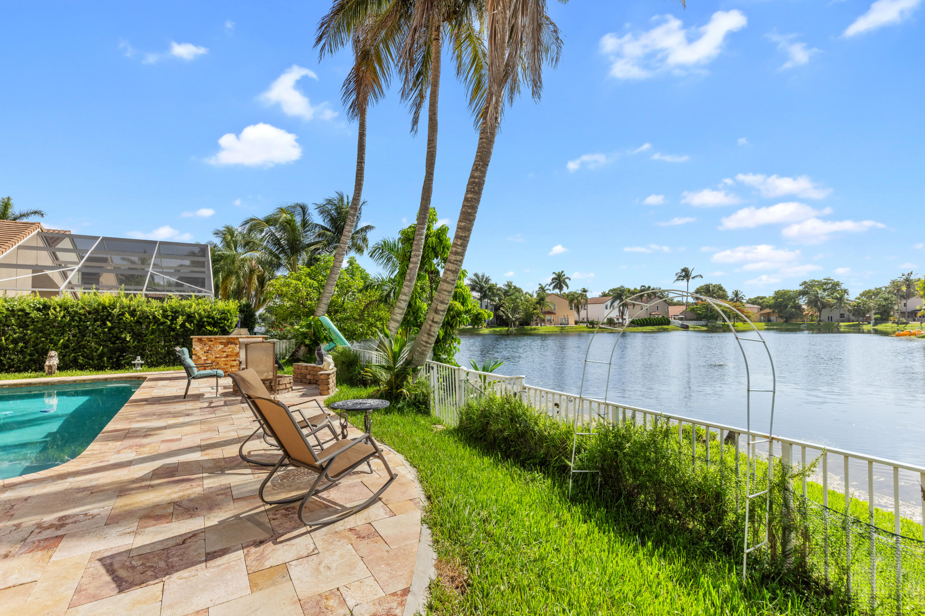 CHAPEL LAKE ESTATES - Residential