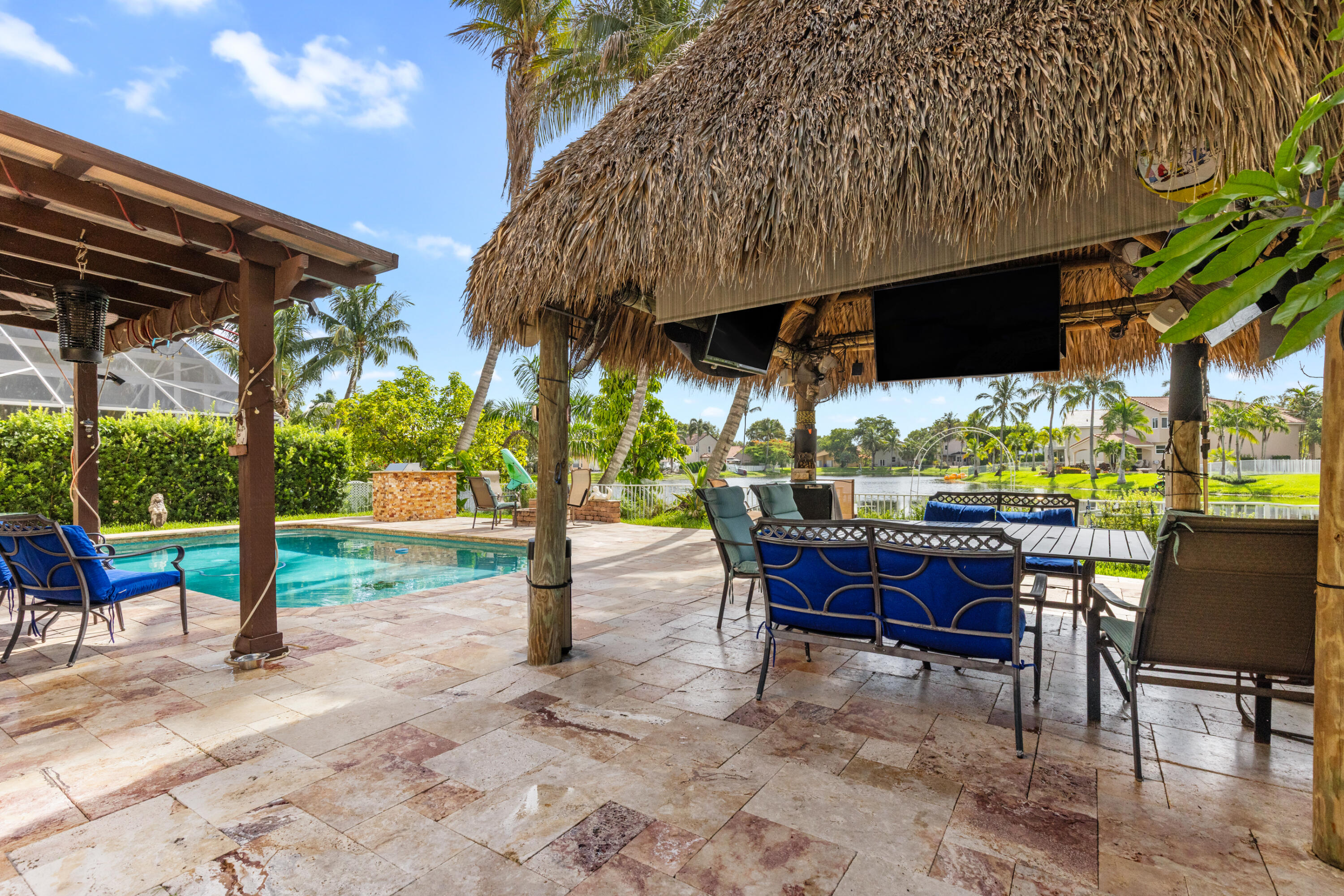 CHAPEL LAKE ESTATES - Residential