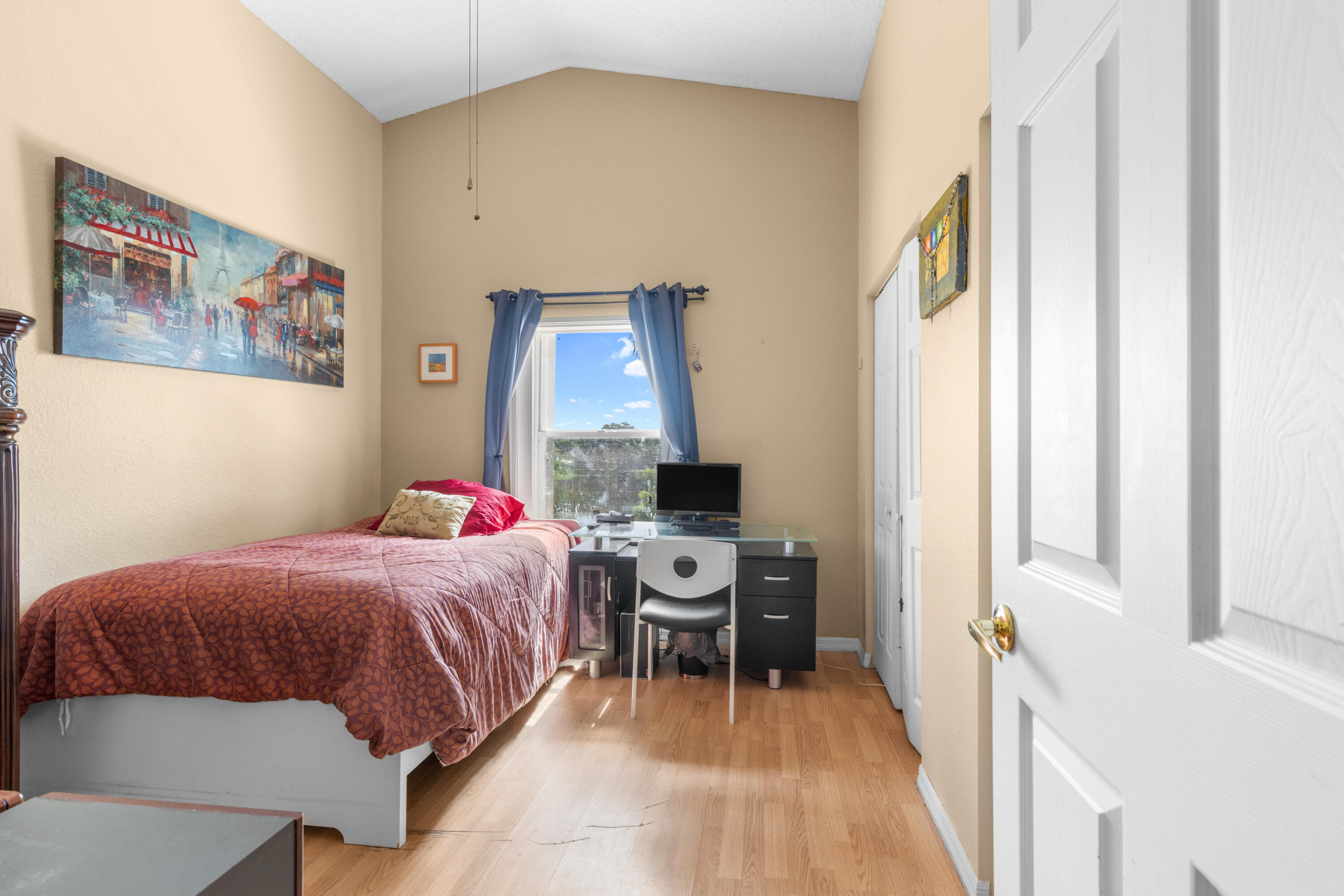 CHAPEL LAKE ESTATES - Residential