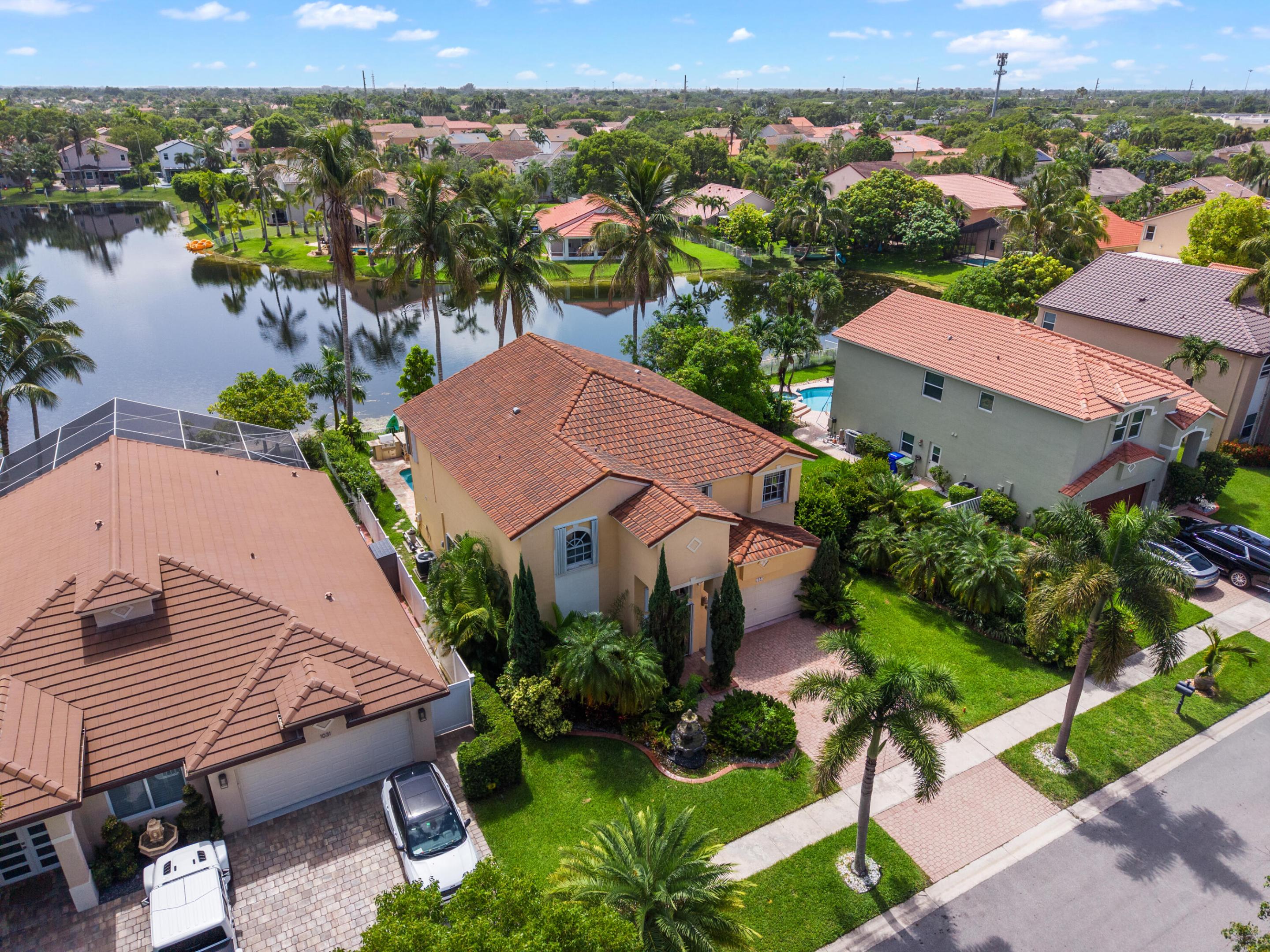 CHAPEL LAKE ESTATES - Residential