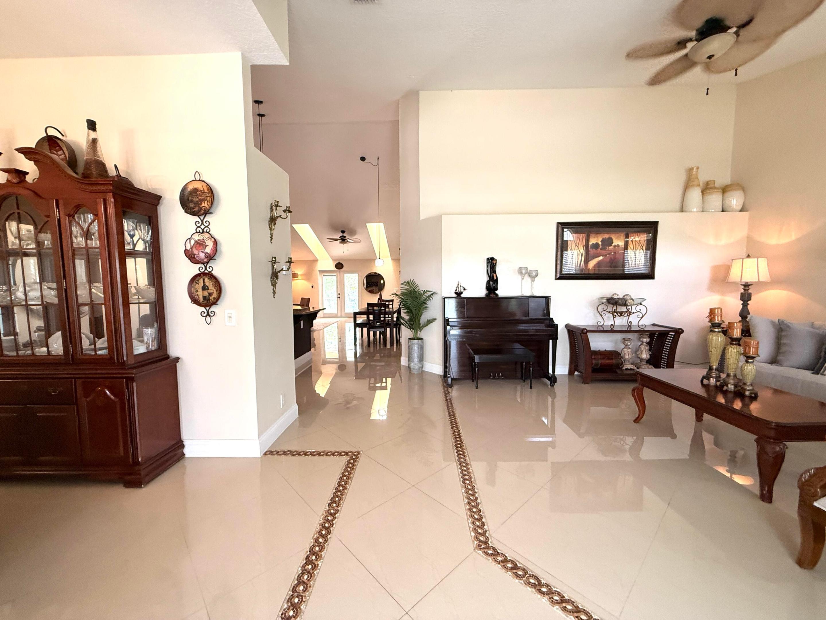 Acreage & Unrec - Residential