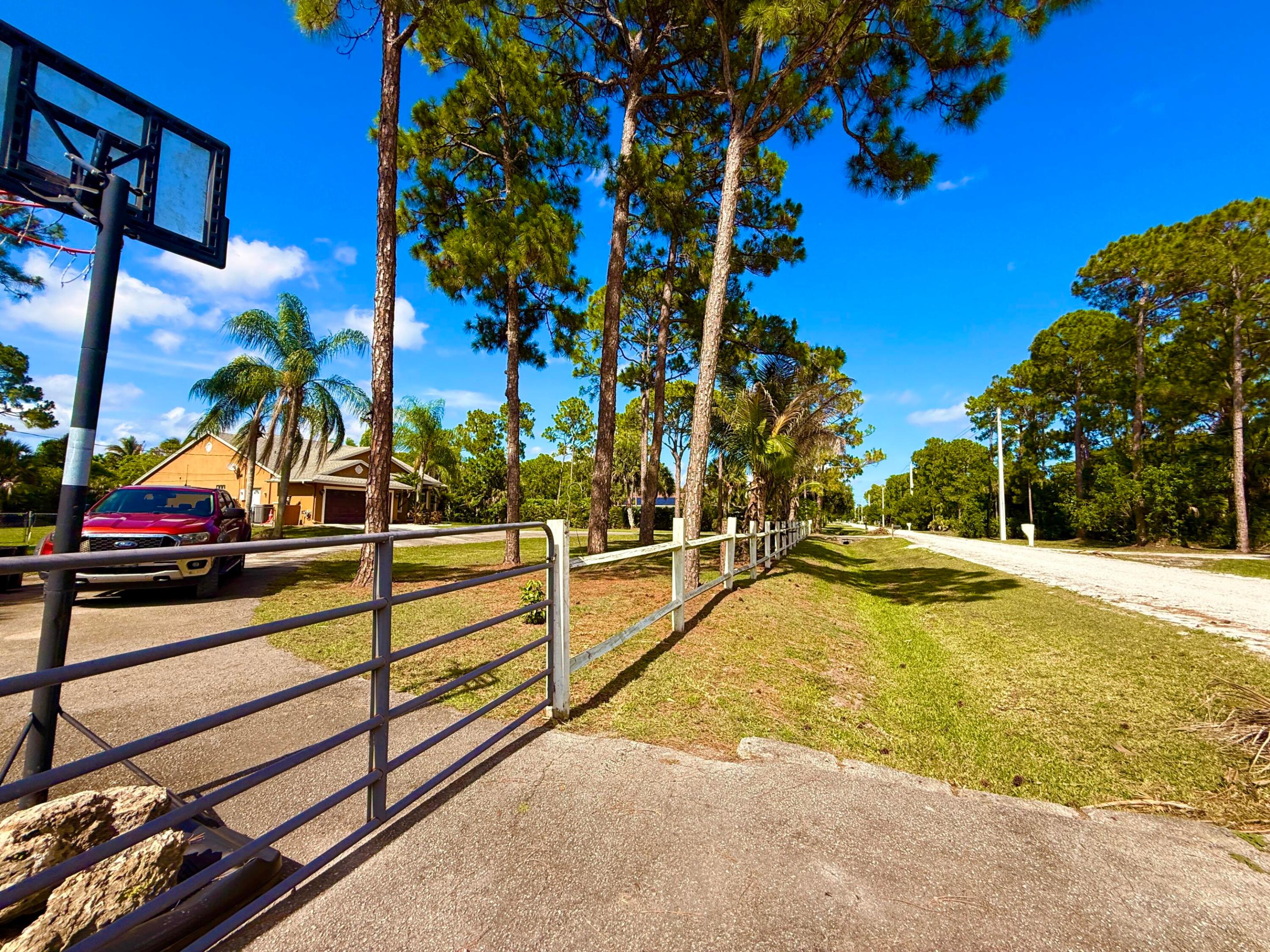 Acreage & Unrec - Residential