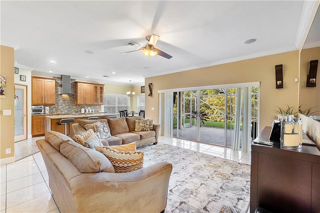 Pine Ridge 112-37 B - Residential
