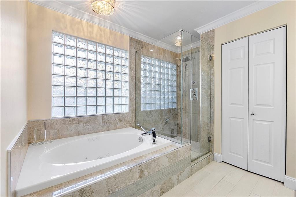 Pine Ridge 112-37 B - Residential
