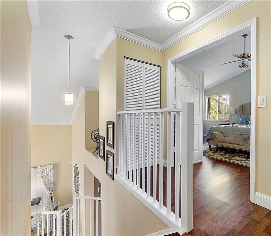 Pine Ridge 112-37 B - Residential